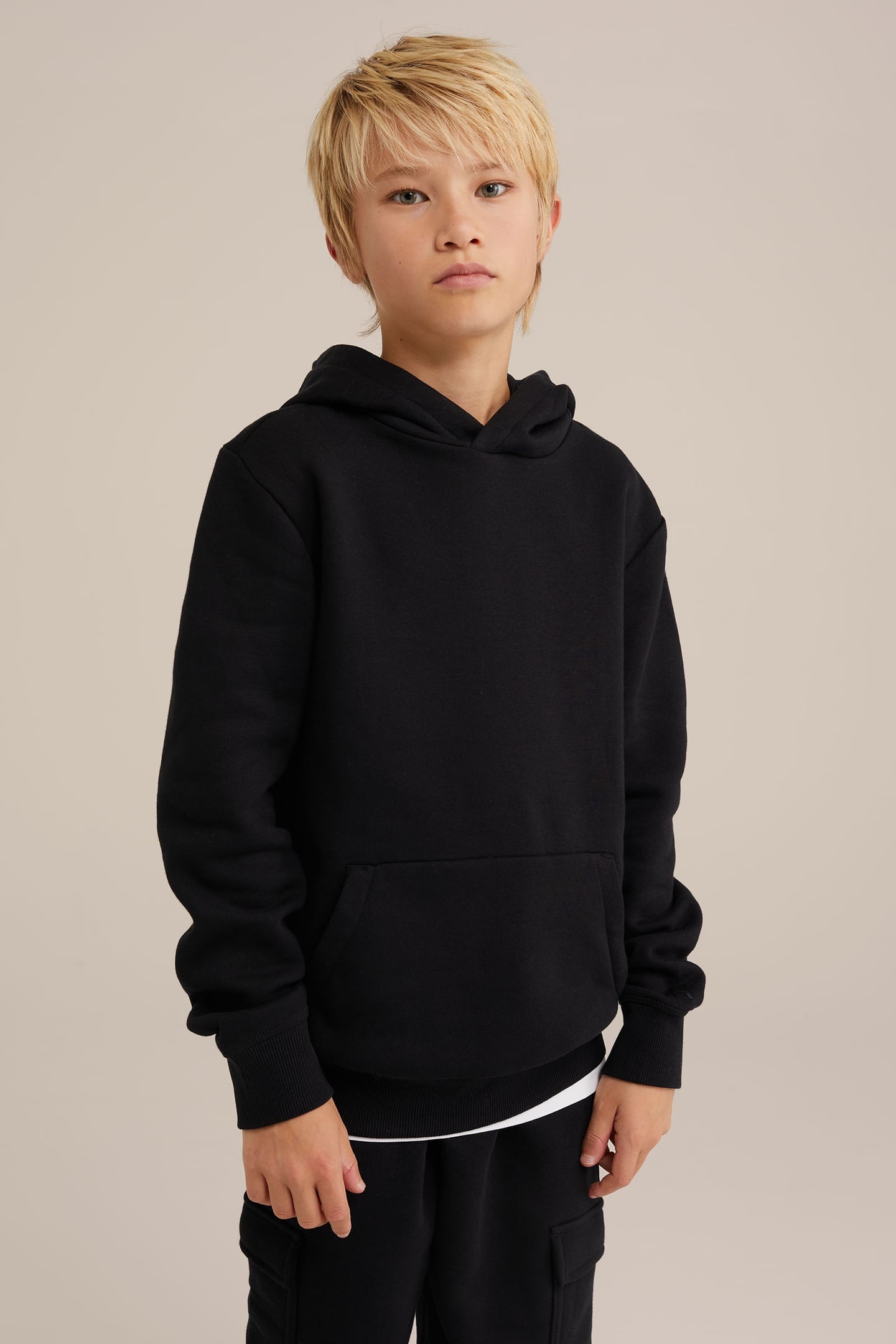SWEATER BLACK 2