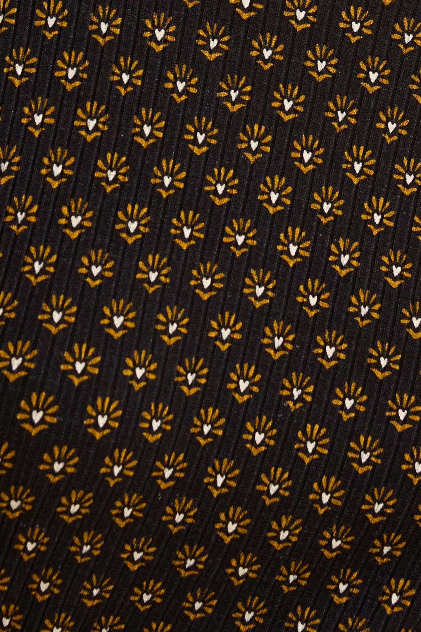 BLACK FLORAL HEART T-SHIRT BLACK 5