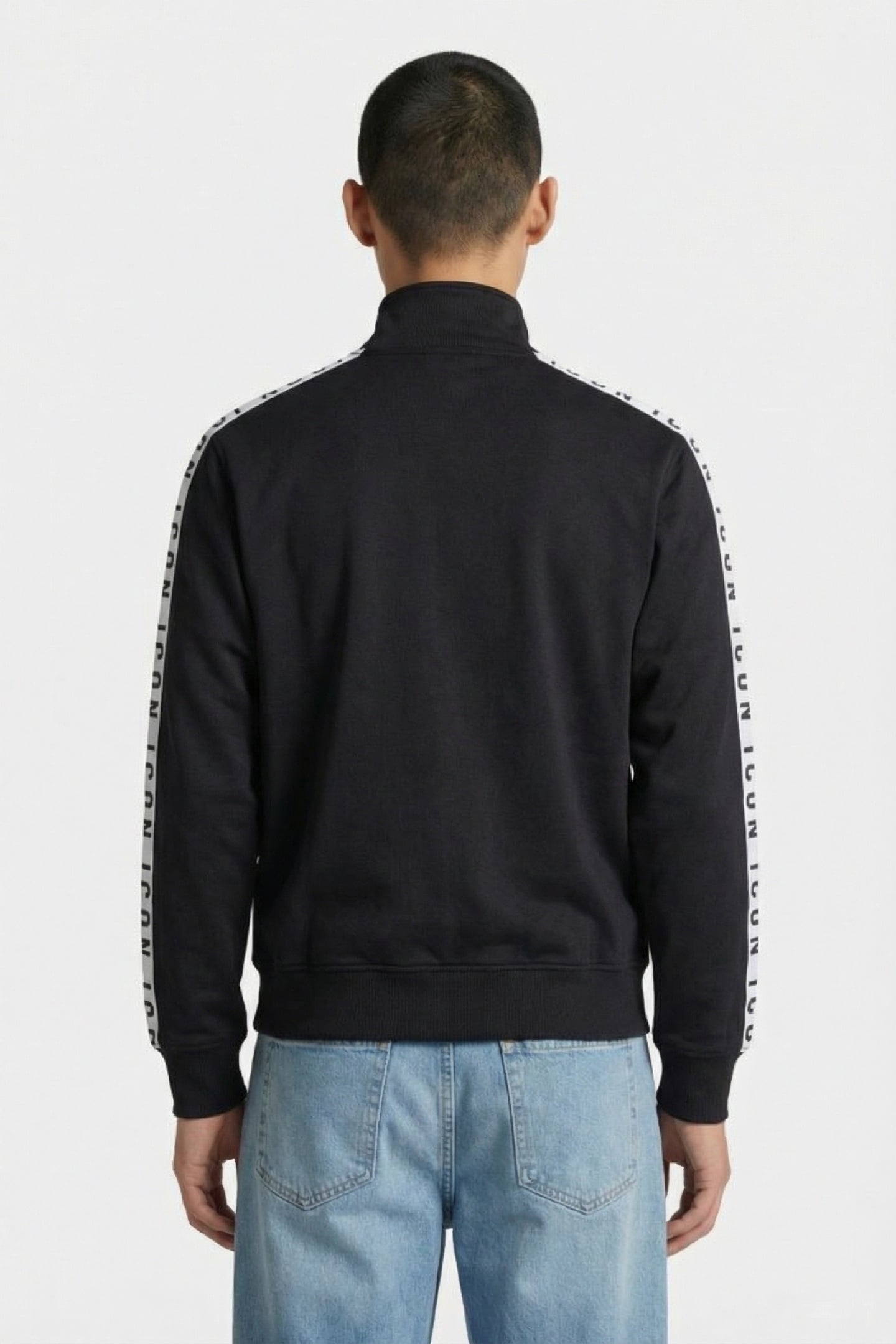 SWEATER BLACK 2
