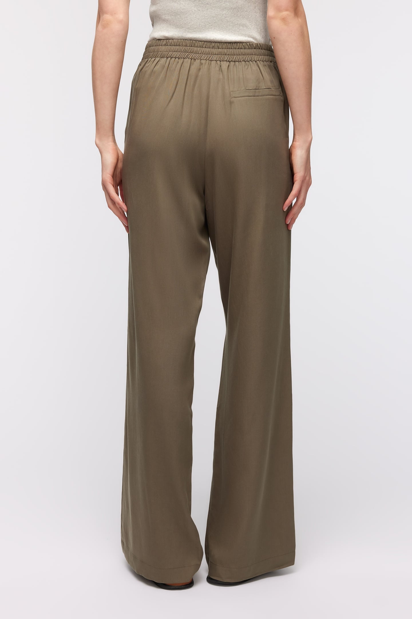 WENDY PANTS SAGE 3