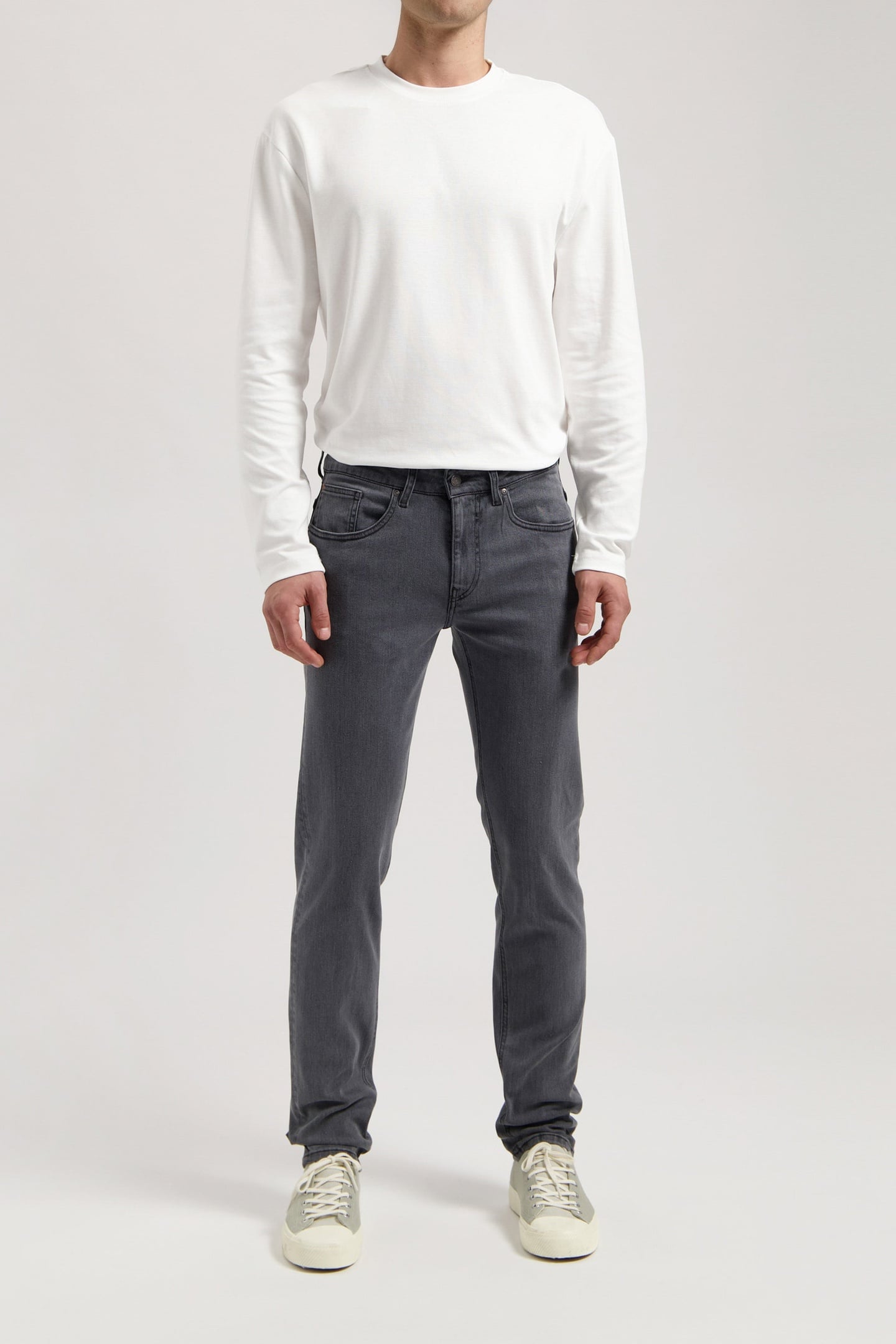 DUNN LOW TAPERED 03 GREY 2