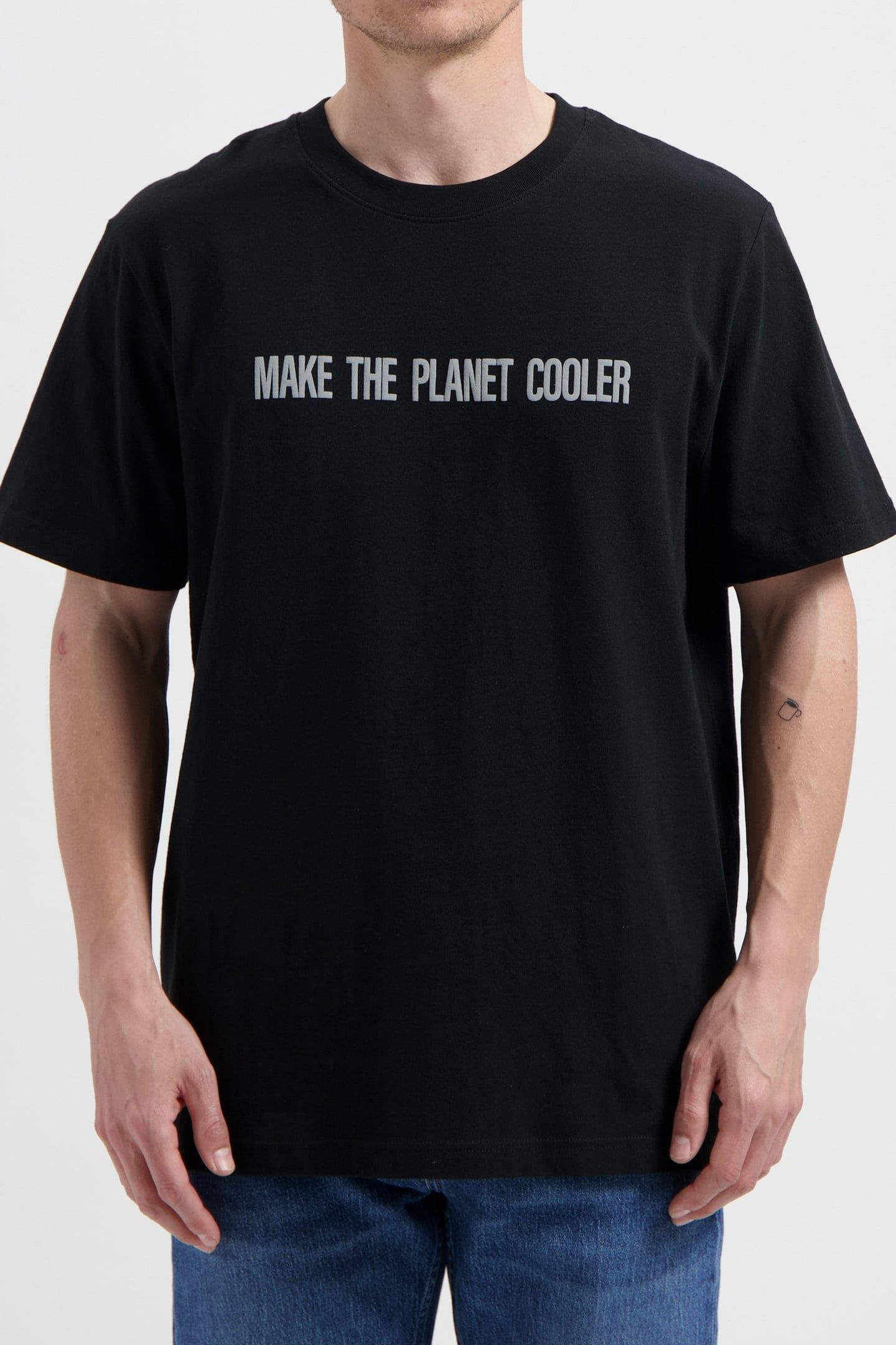 ROBIN TEE BLACK 3