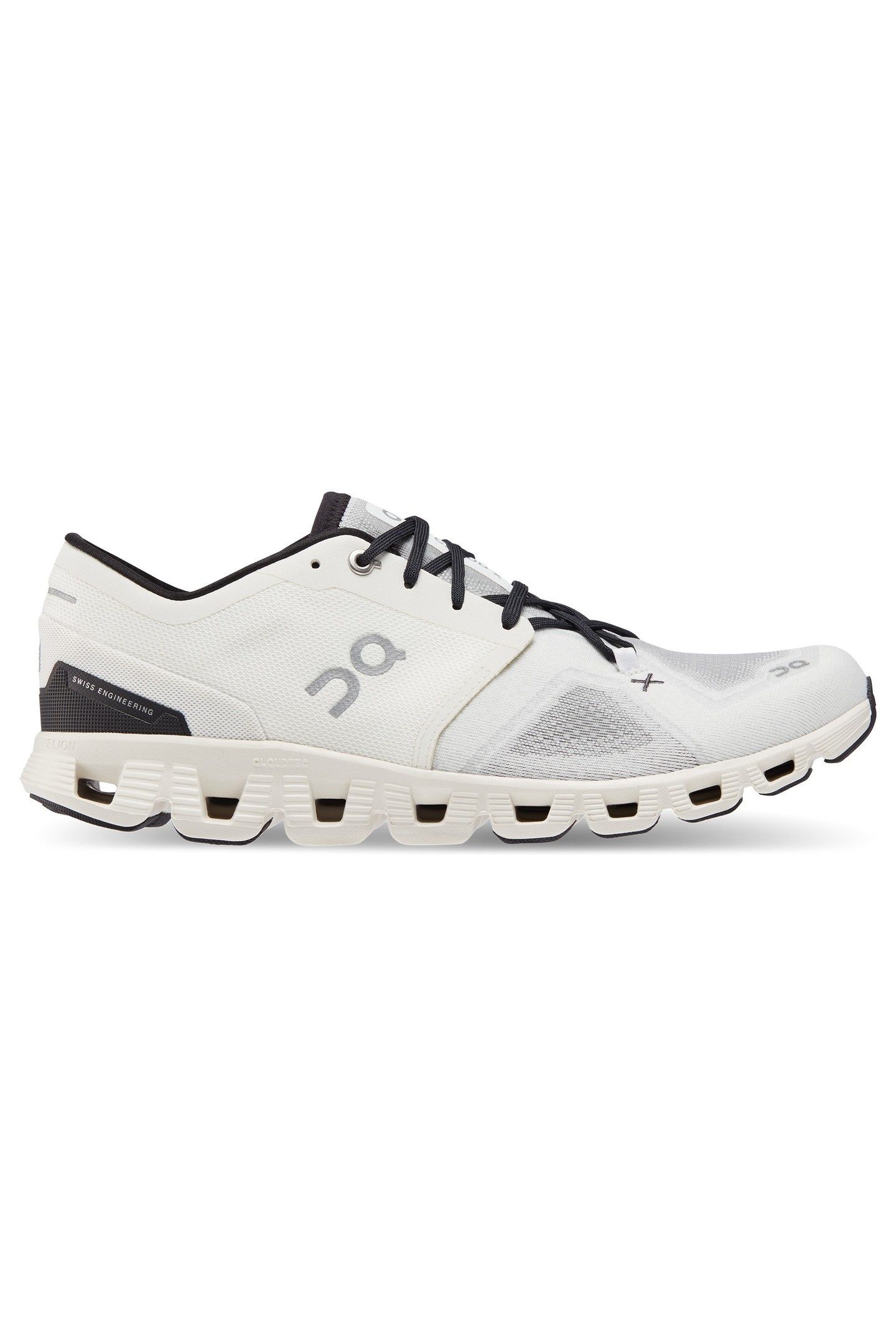 CLOUD X 3 M IVORY | BLACK 1