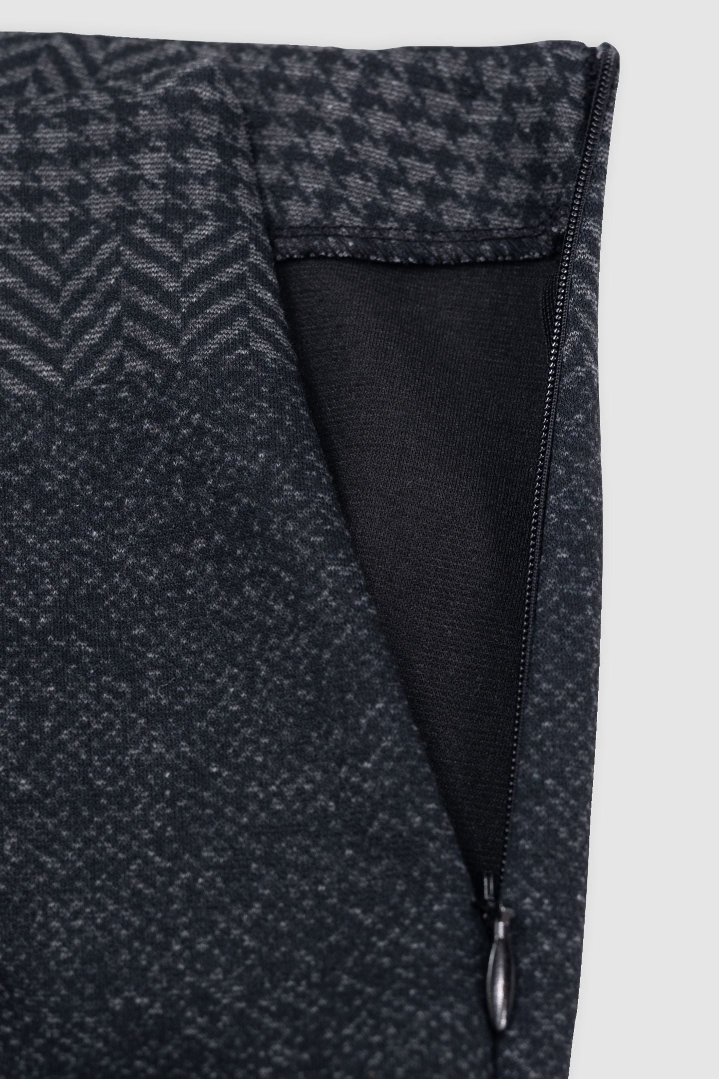 PATCHWORK EFFECT MILANO GREY KNIT SHORT SKIRT 8