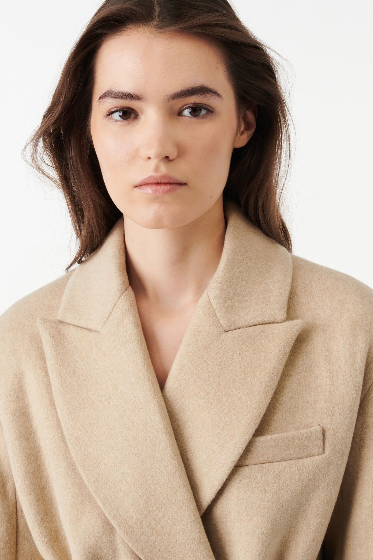 ONERIA COAT BEIGE 5