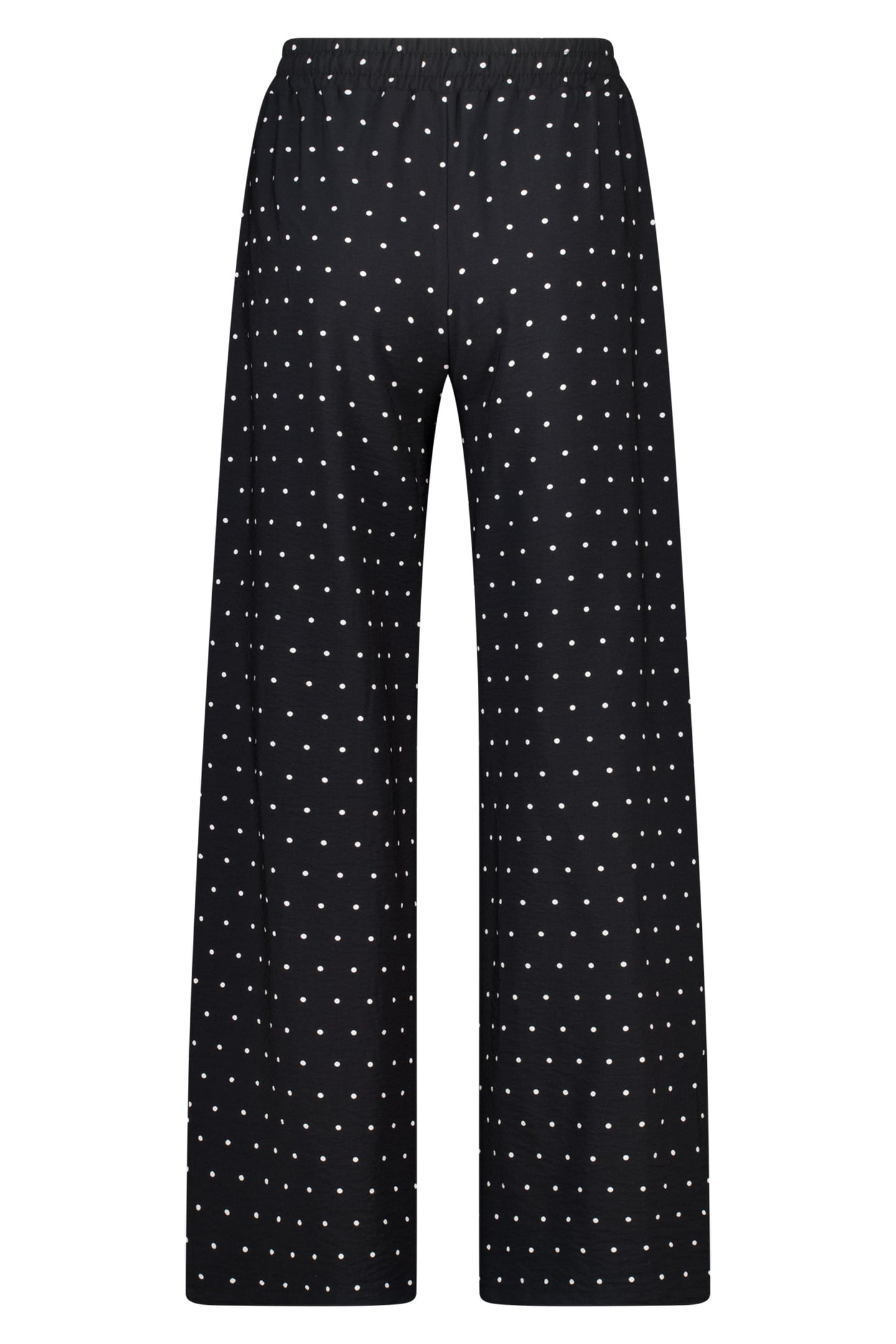 PINA BLACK 4
