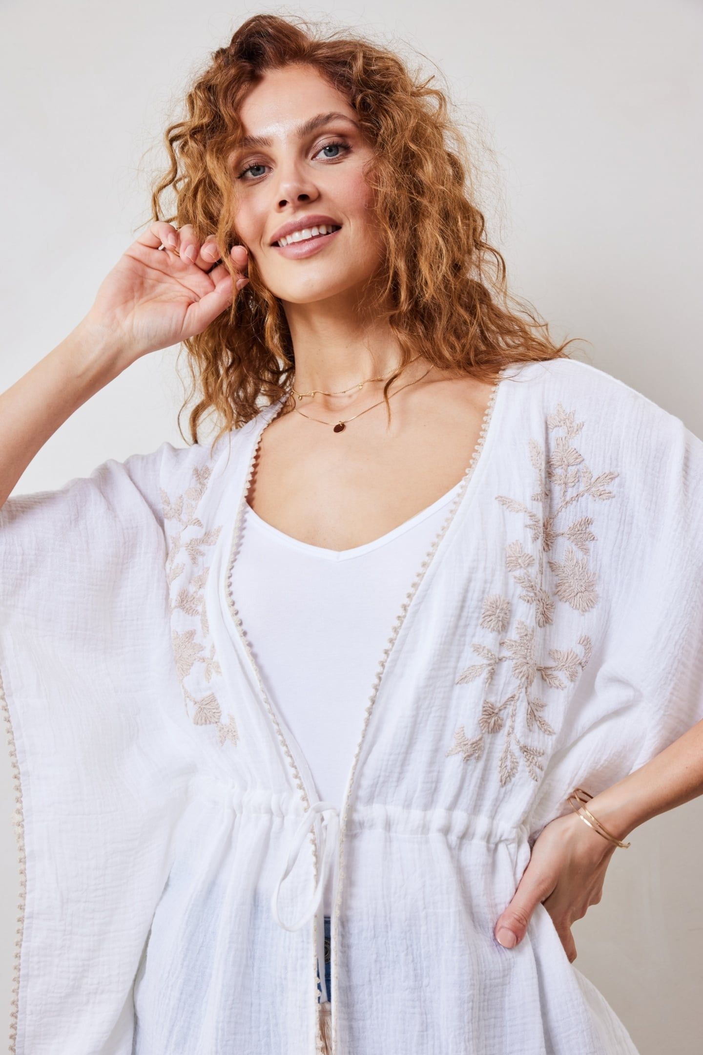 KAFTAN EMBRO IN OFFWHITE 4