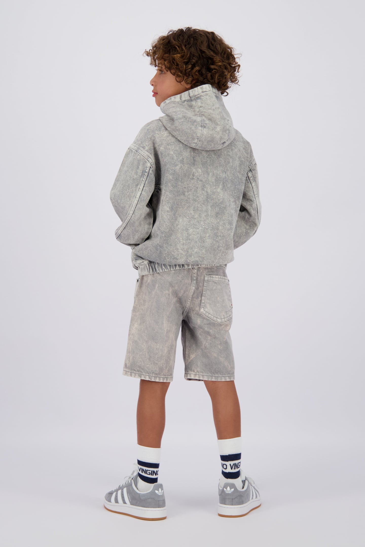 CABRINI GREY VINTAGE 3
