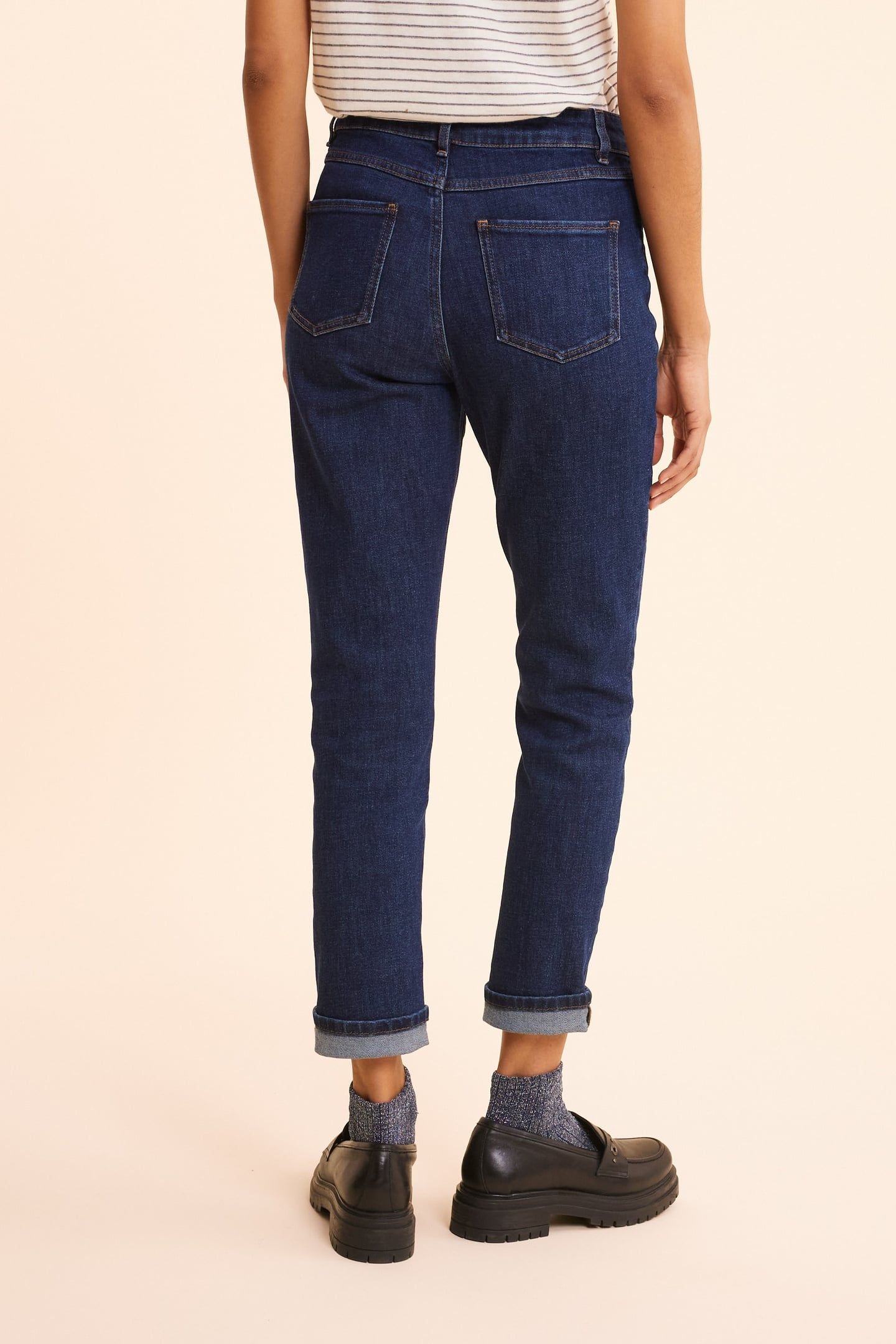 BLUE STRAIGHT JEANS WITH METAL DOUBLE HEART LOOPS DARK BLUE 4