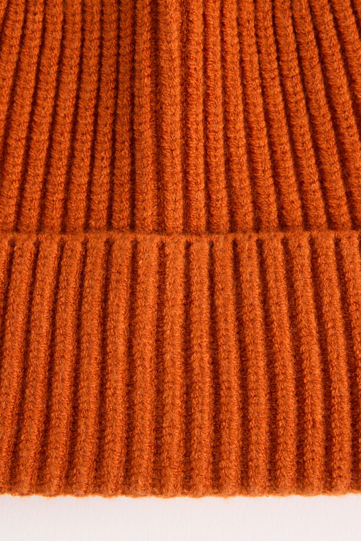 OLIVER DARK ORANGE 2