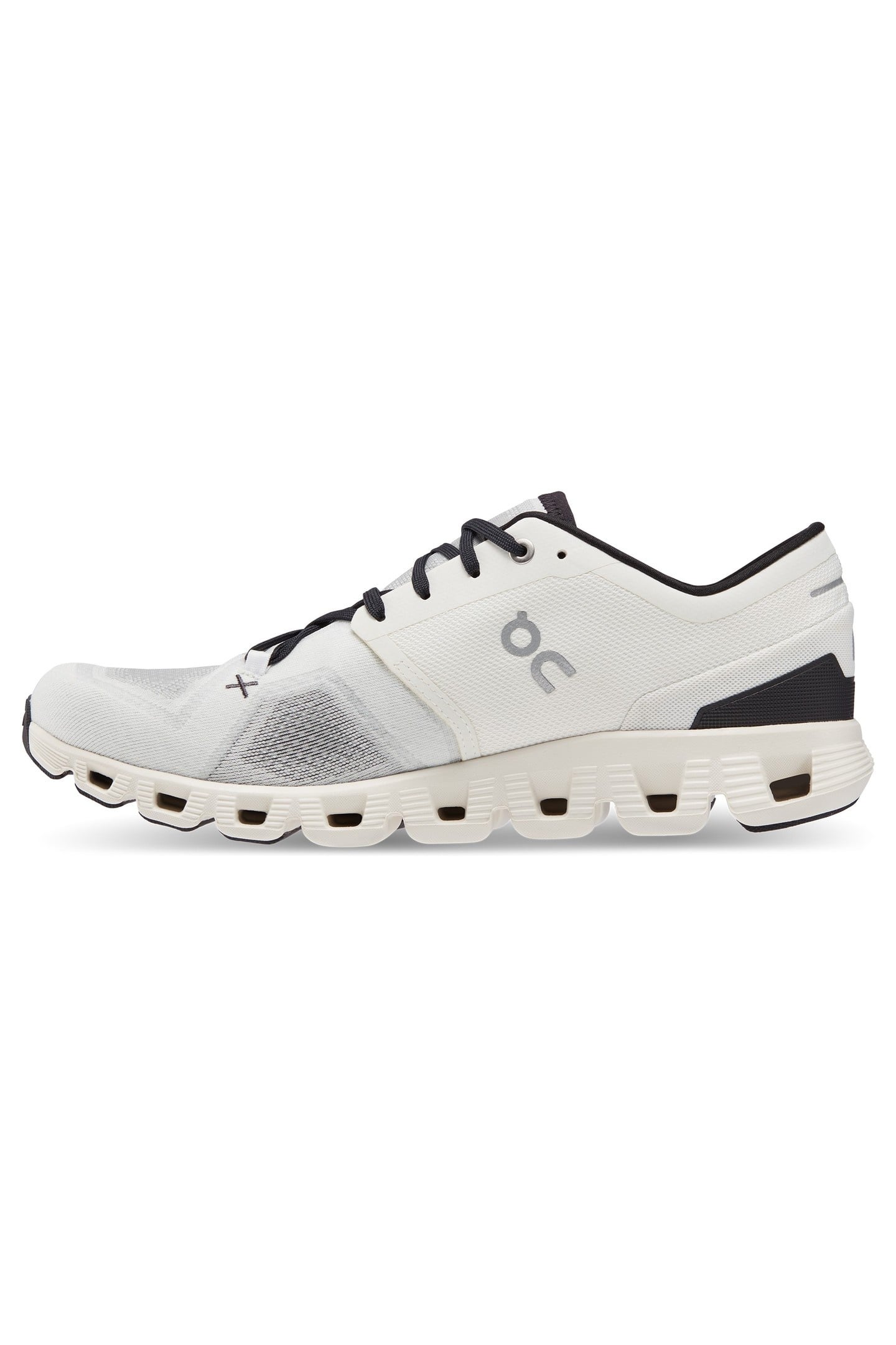 CLOUD X 3 M IVORY | BLACK 3