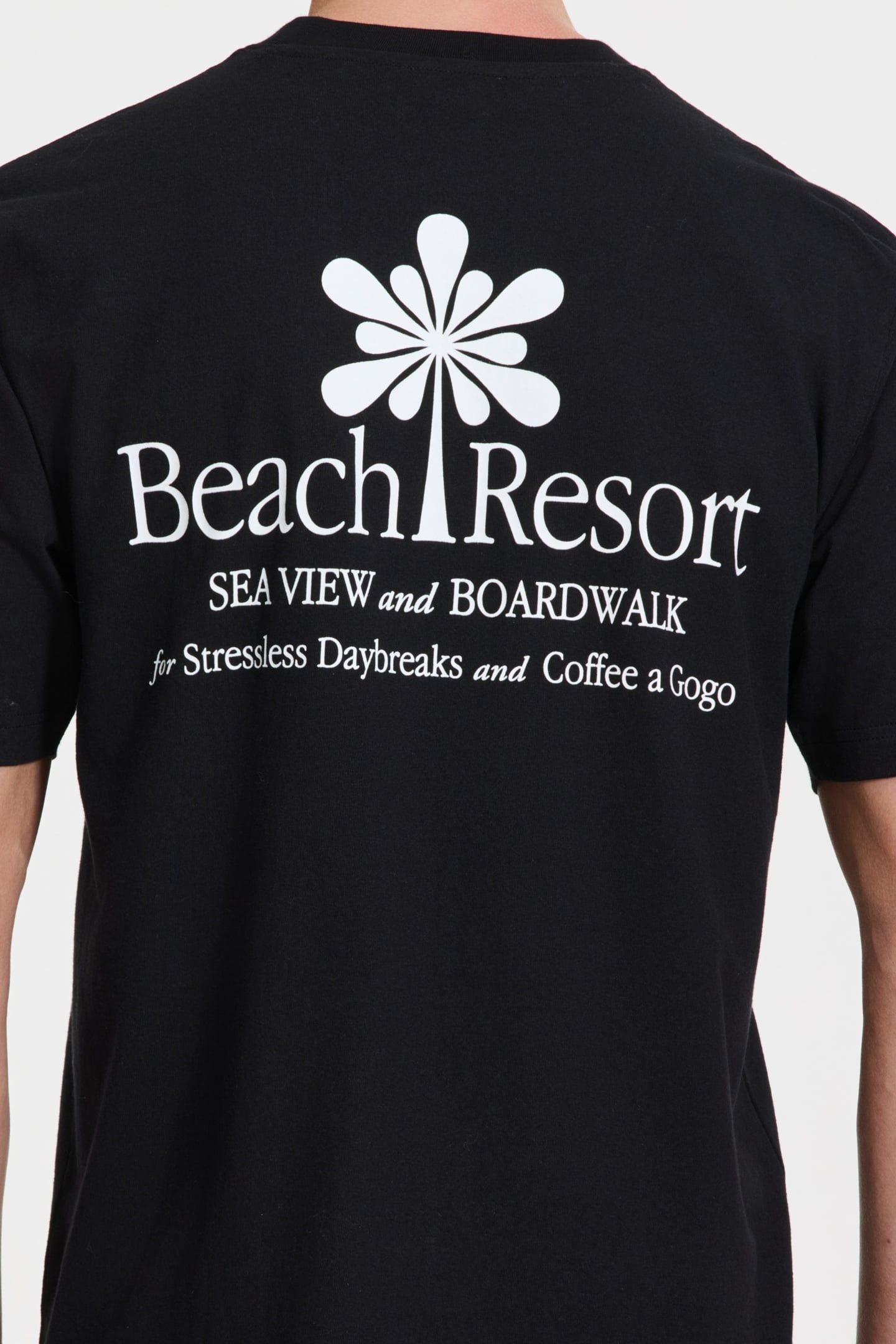 FINN RELAXED T-SHIRT SUNCATION BLACK 4