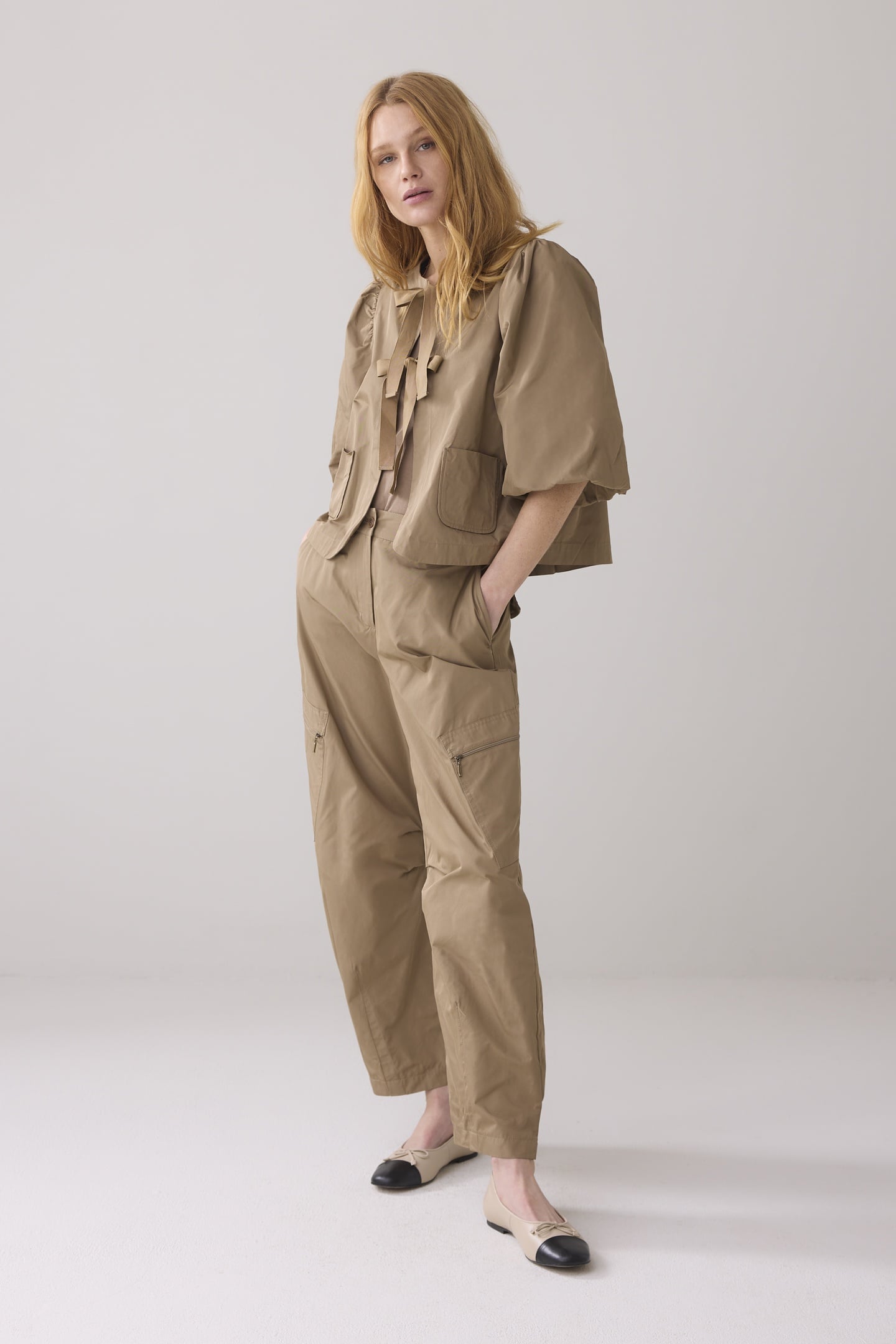 BLOUSE TAFT KHAKI 1