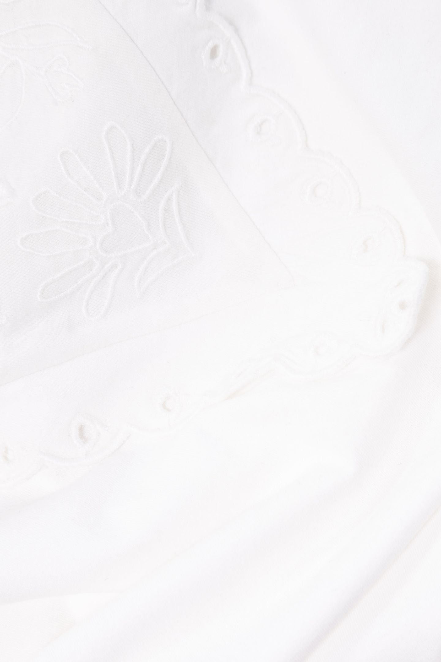 WHITE FLORAL EMBROIDERY T-SHIRT ECRU 7