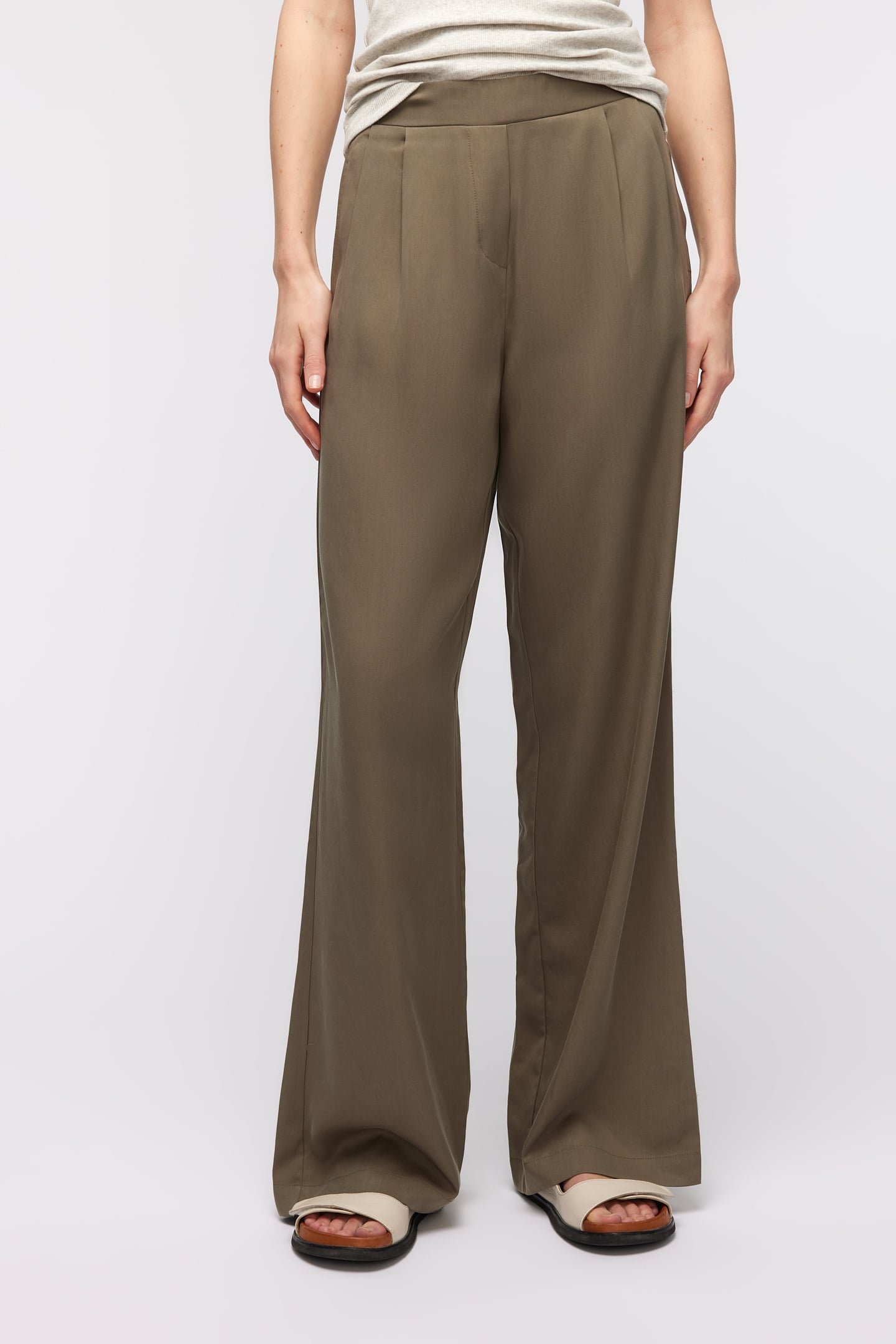 WENDY PANTS SAGE 2