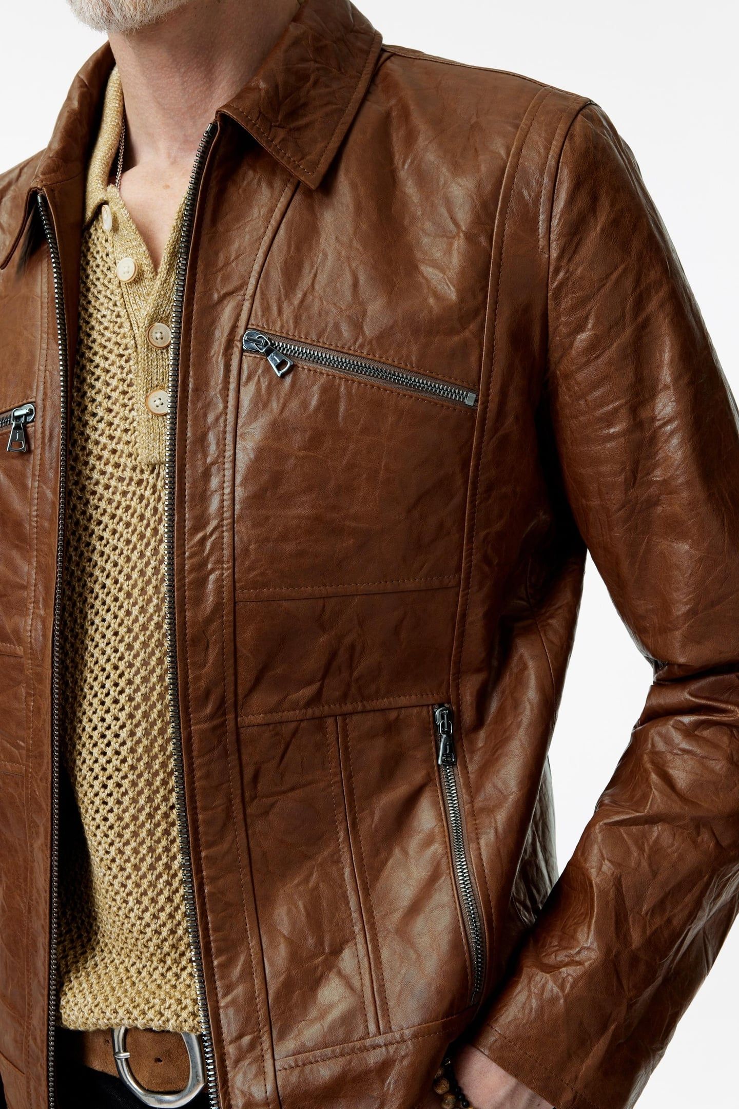 MULTI SEAM DETAIL WITH ZIPPER POCKETS HAZELNUT 3