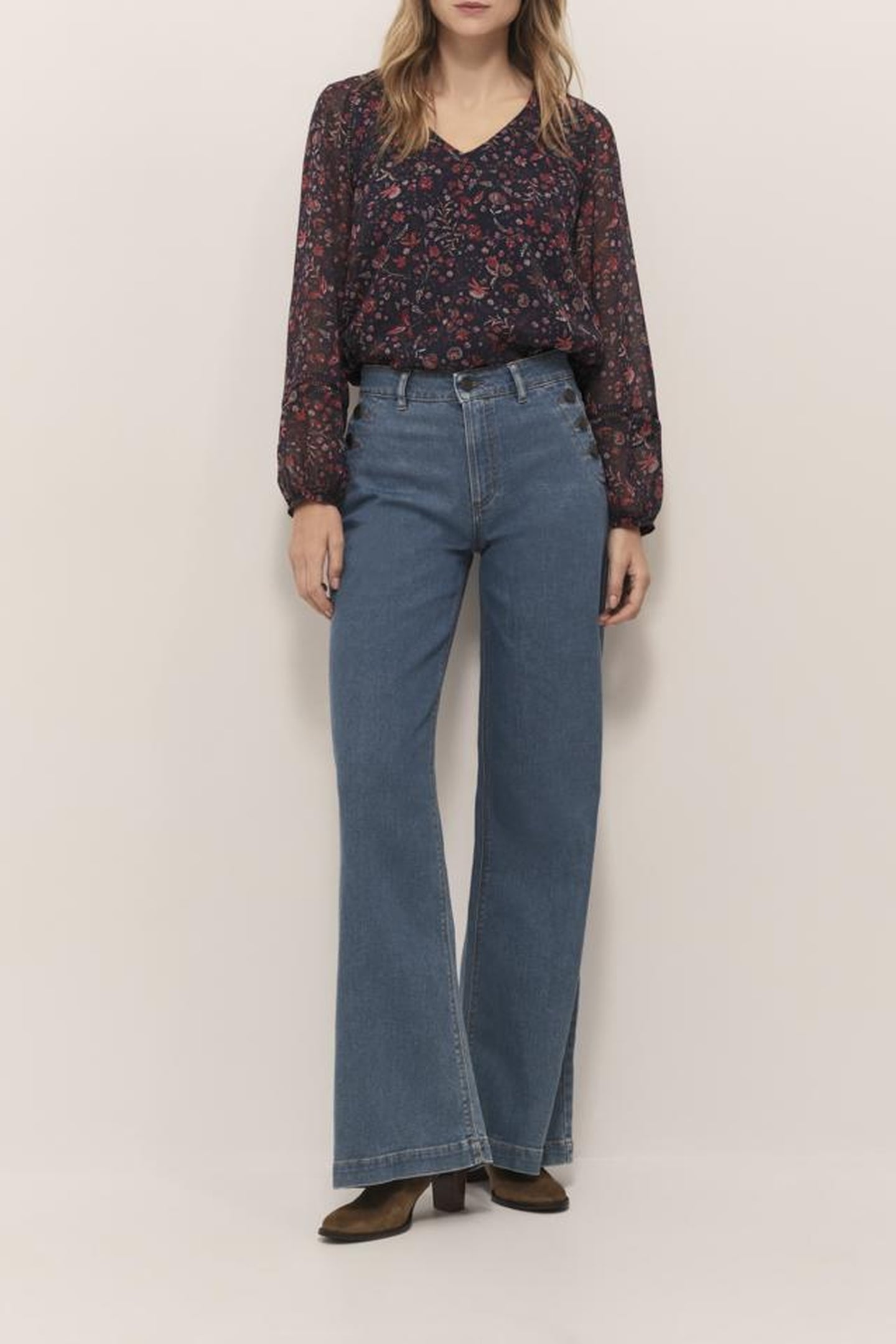 BLOUSE 1