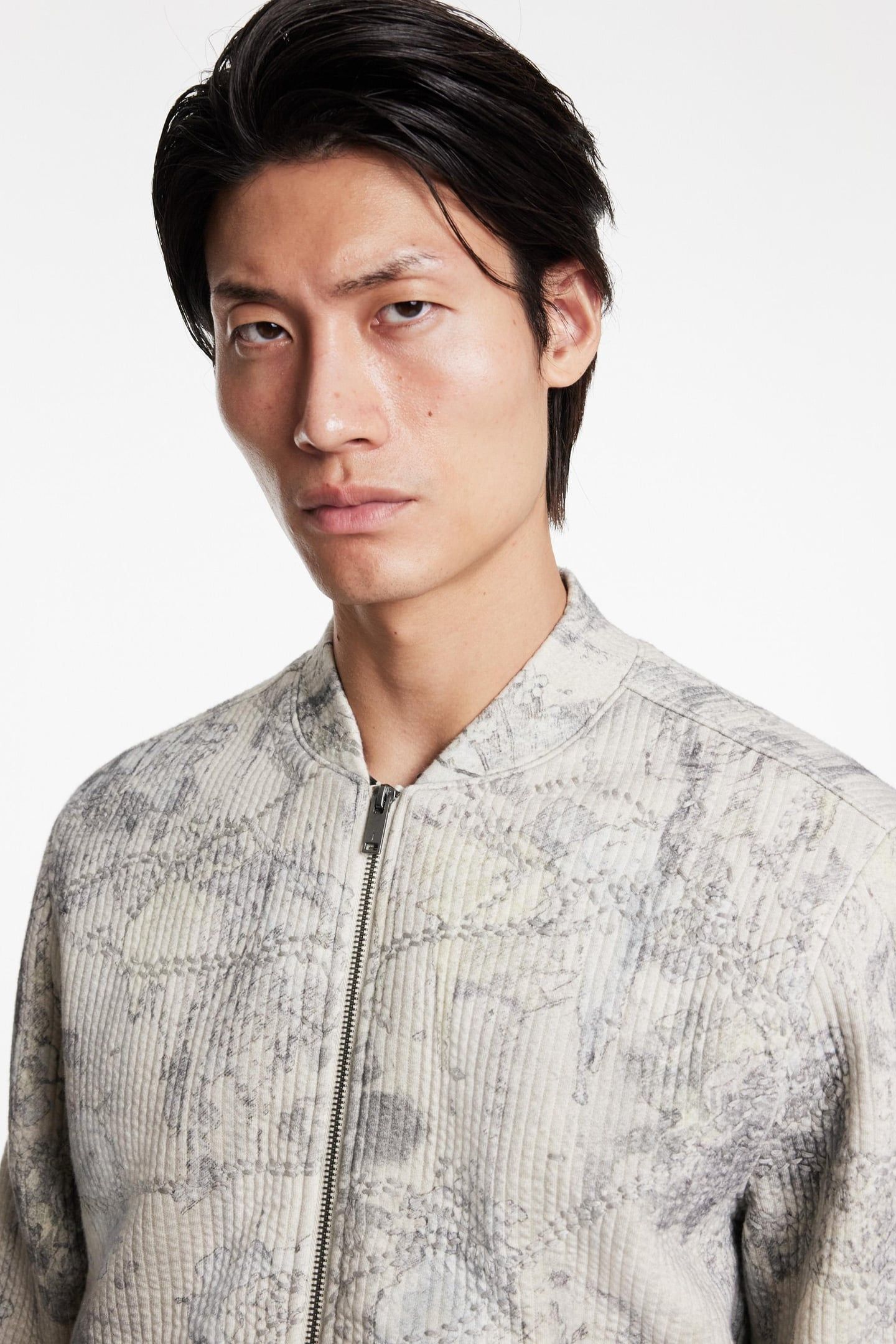GOLDBERG LS QUILTED BOMBER W EMBROIDERY TEA STAIN 2