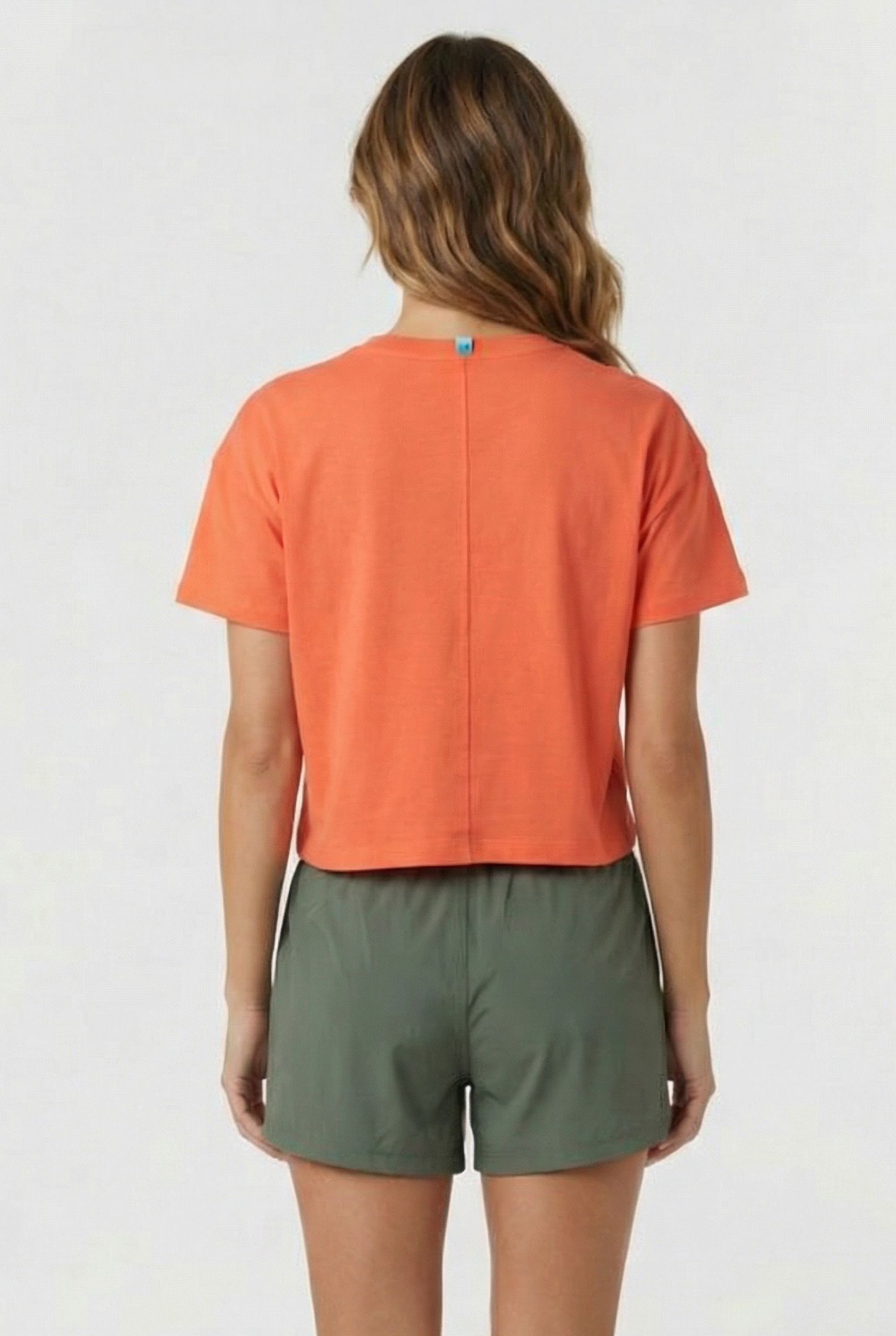 WOMEN'S ARENA CROP TEE PRINTED CALYPSO CORAL 2