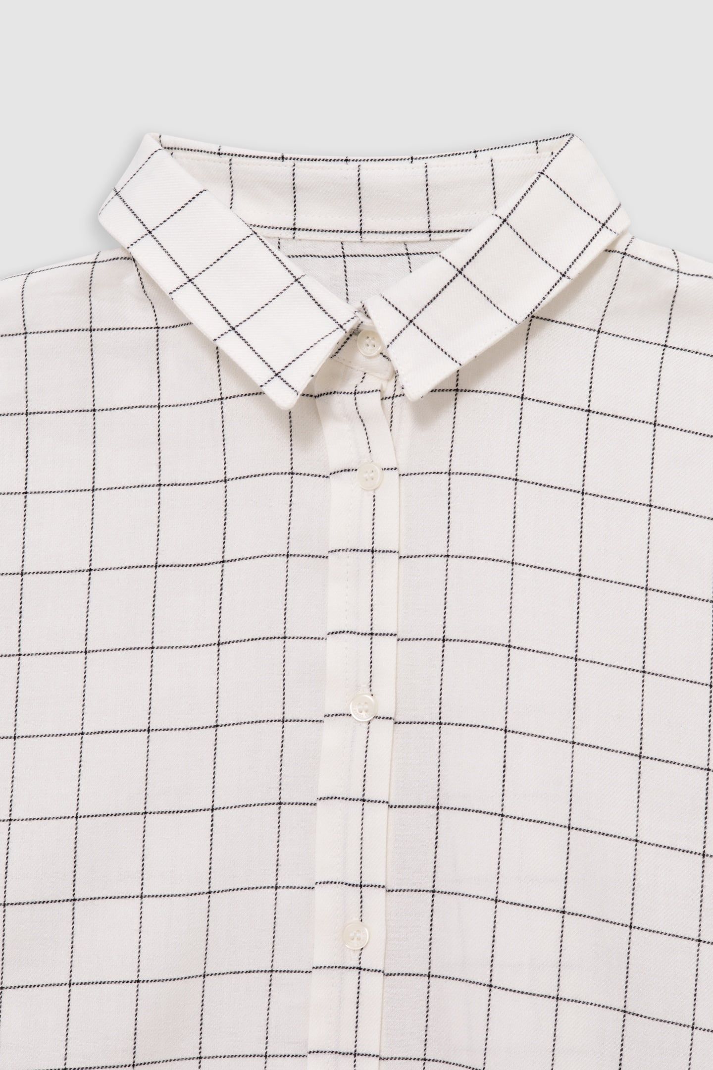 GIRL'S ECRU SHIRT WITH BLACK CHECK PATTERN 3