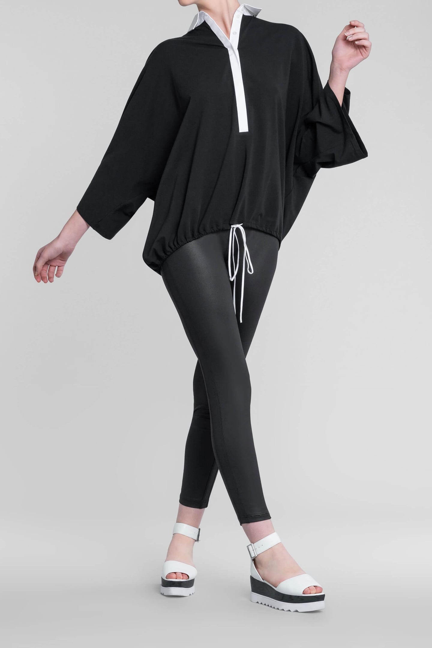 ULIX BLACK/WHITE 1
