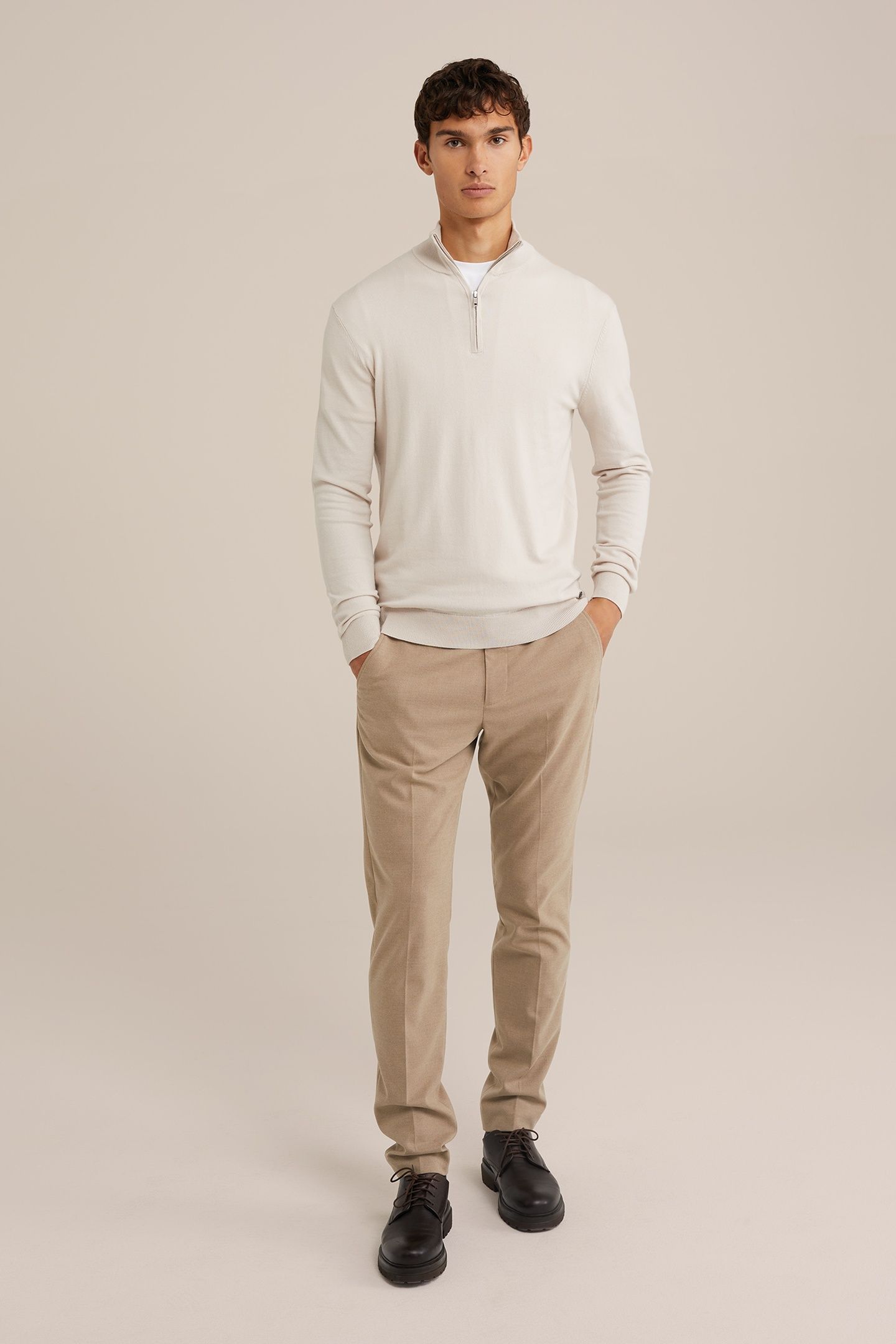 HALFWAY ZIPPER BEIGE 3
