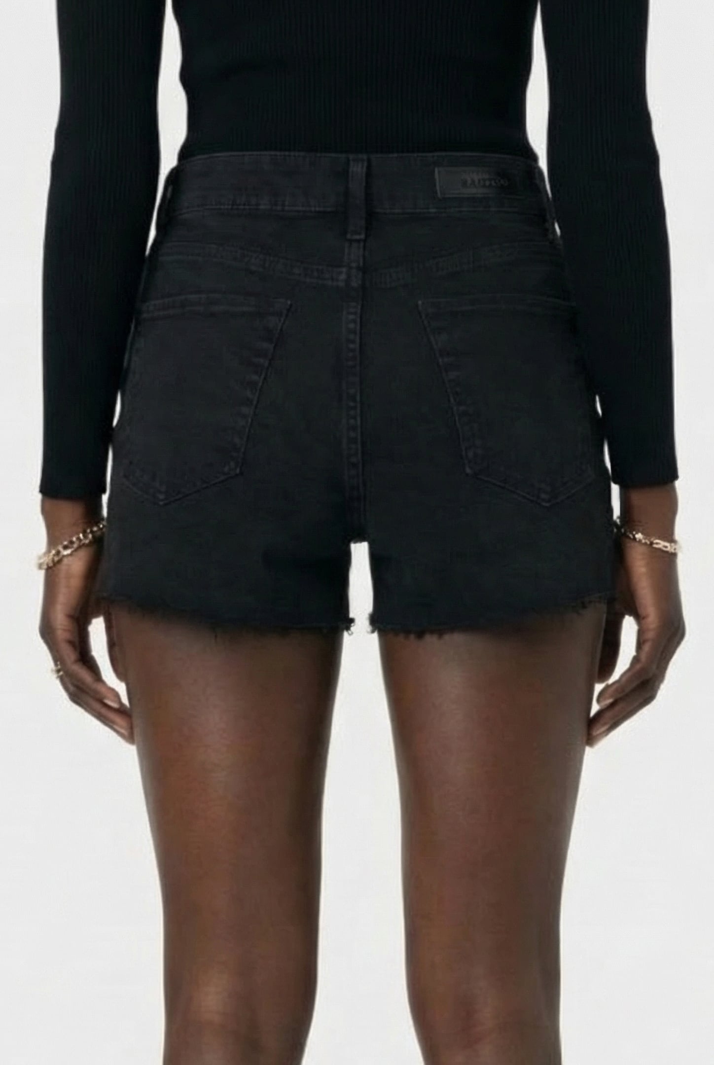 IRIS SHORT BLACK 2