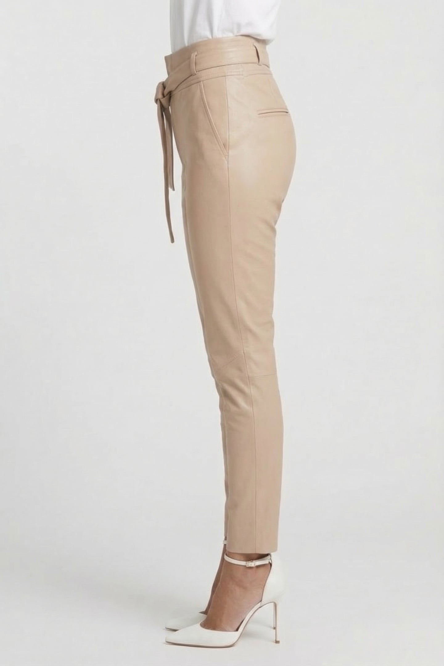 ANN P POWDER WHITE 3
