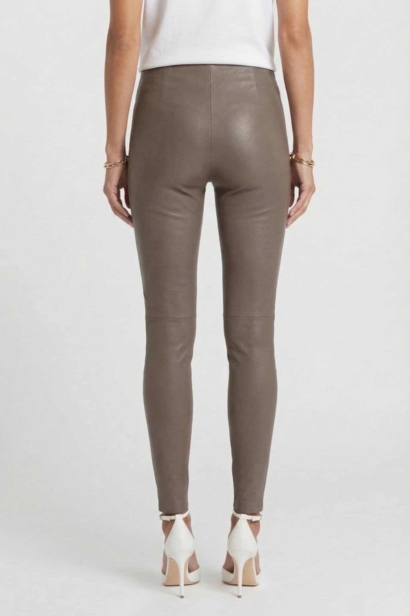 POXY TAUPE 2