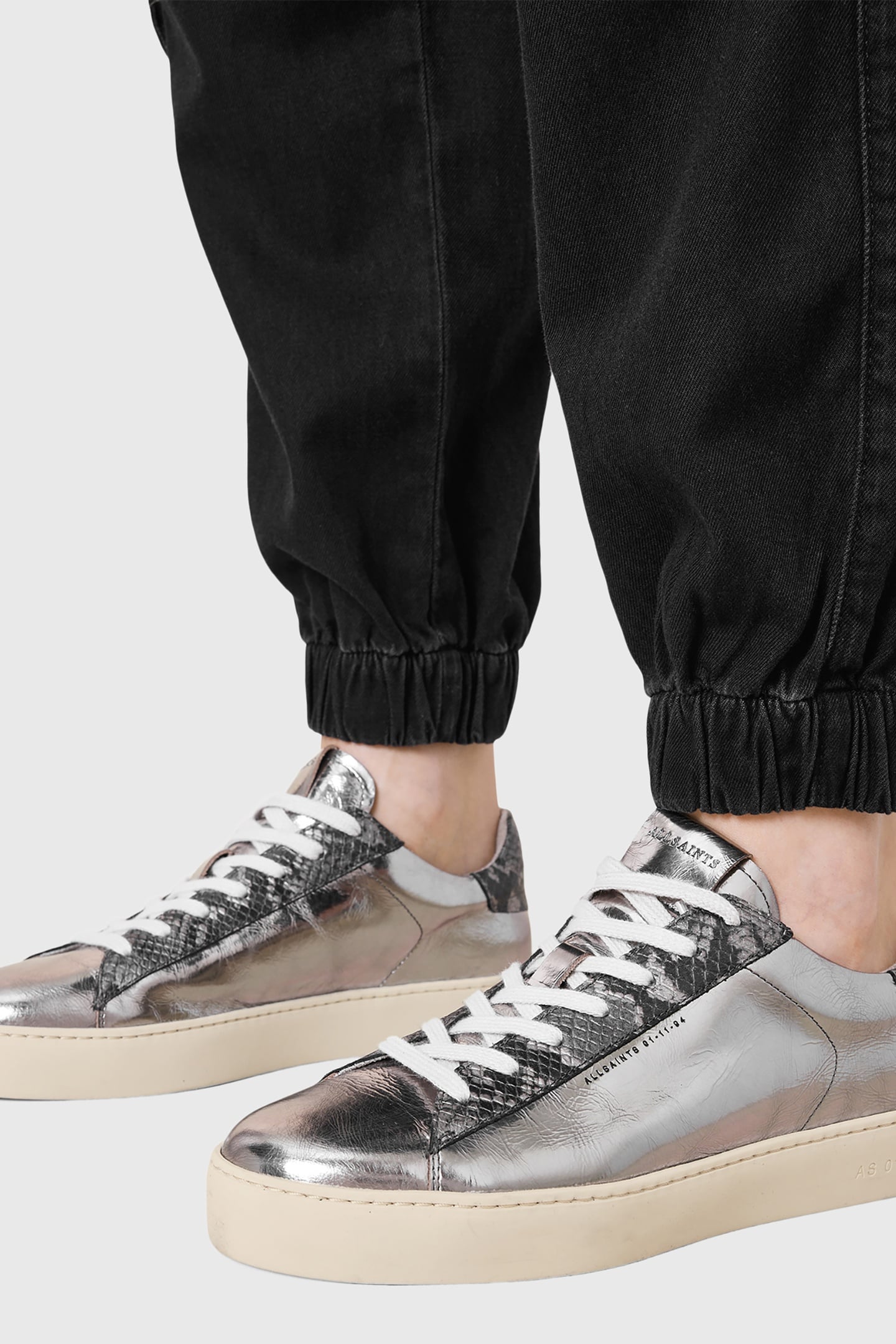 SHANA MET SNEAKER SILVER/GUNMETAL 5