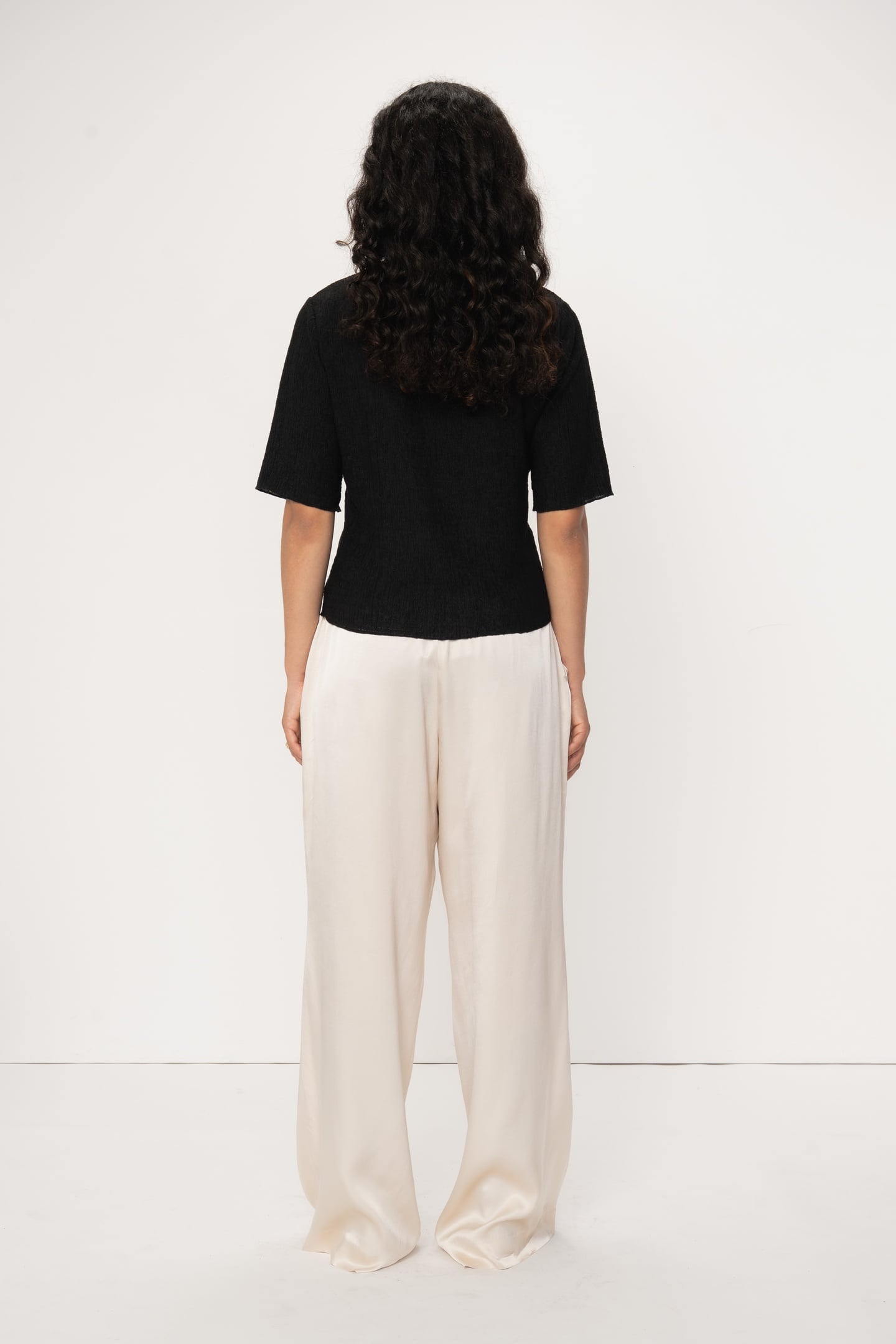 MIRACH BLACK 4
