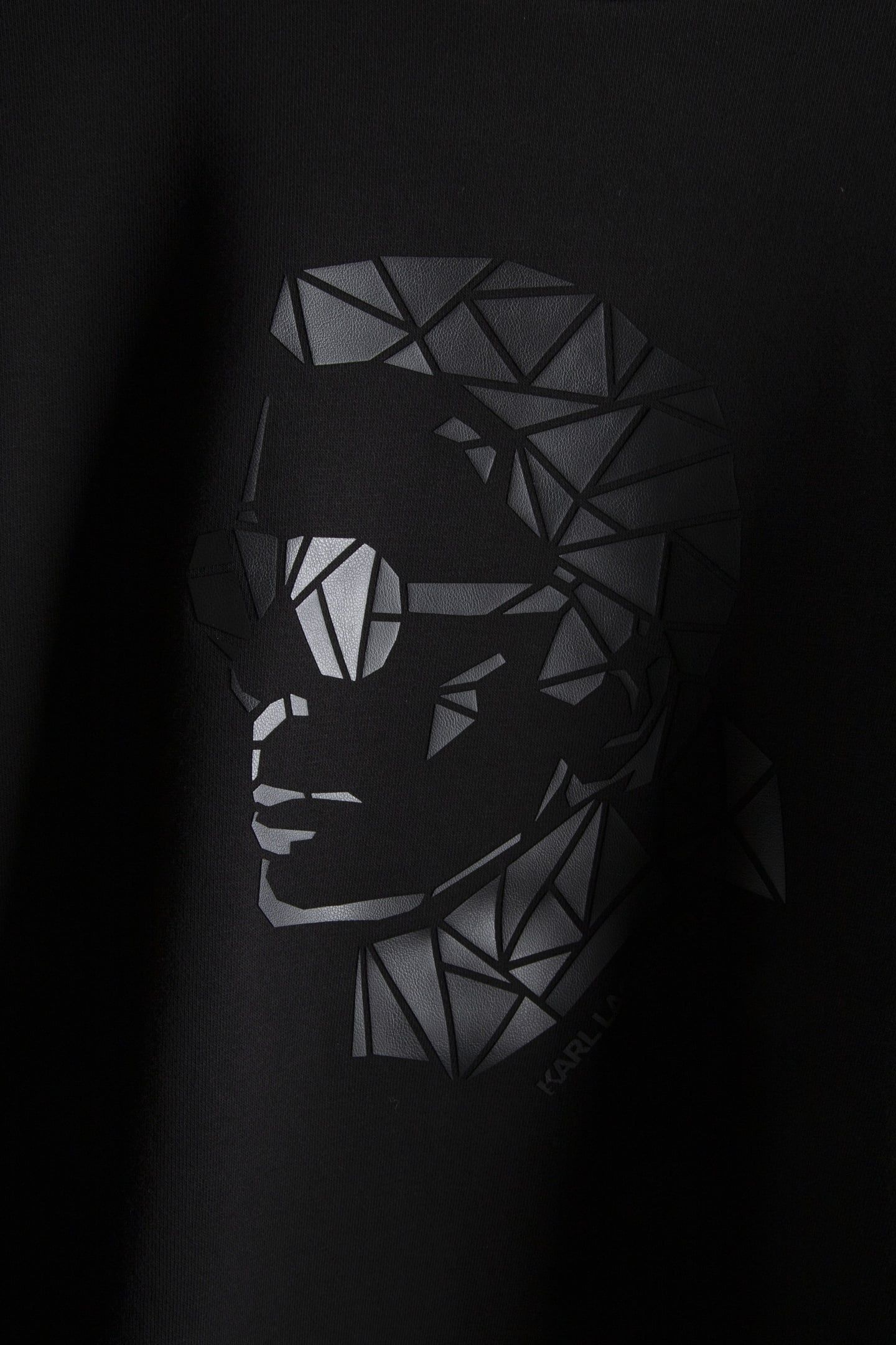 BLACK SWEAT CREWNECK 4