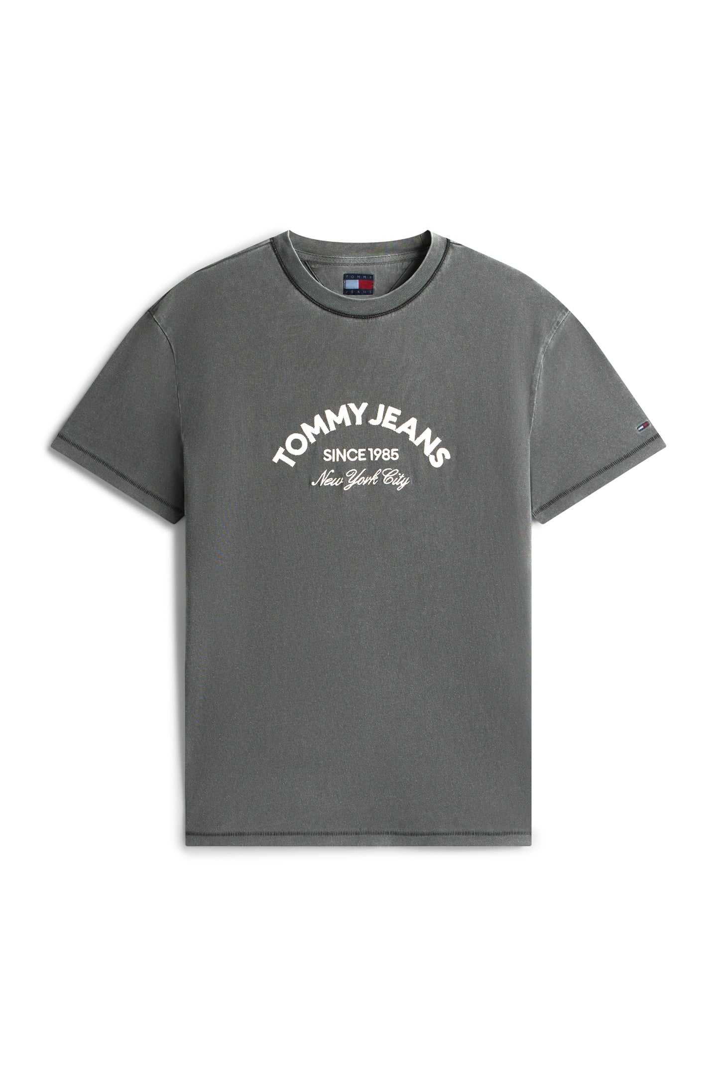 ARCH LOGO TEXTURED T-SHIRT BLACK 4
