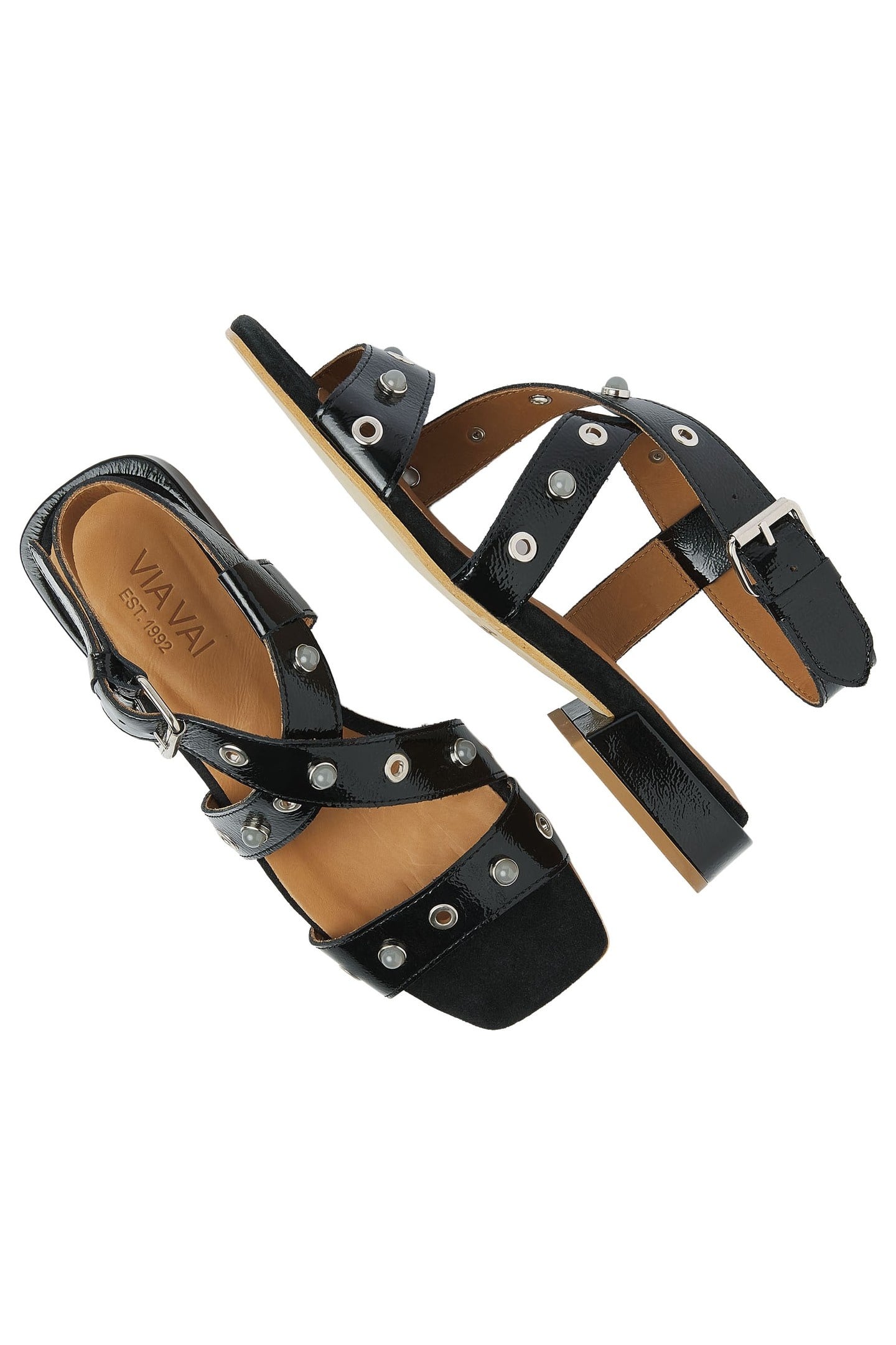 GIGI POLLY BLACK 3