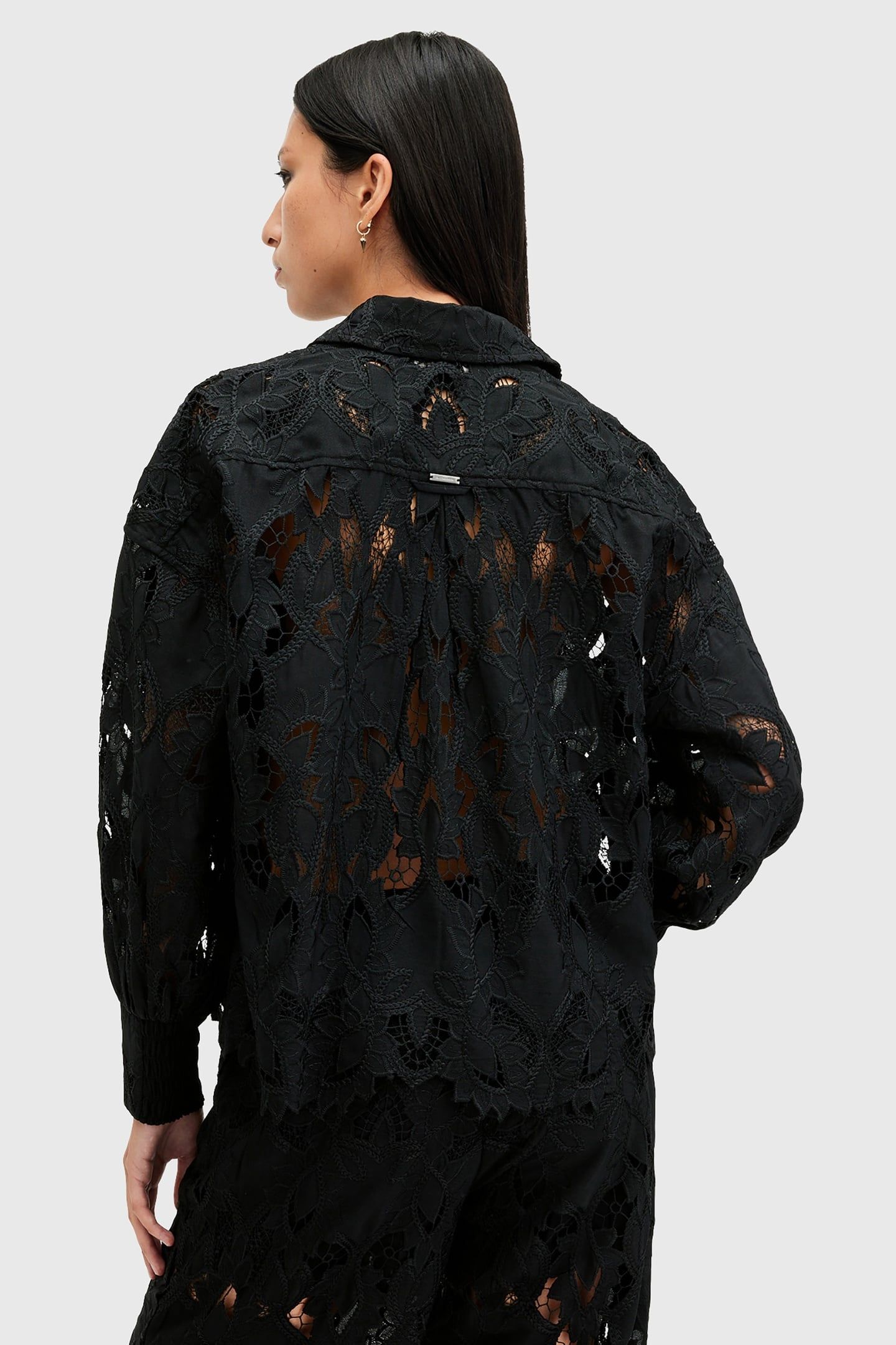 CHARLI EMB LS SHIRT BLACK 2
