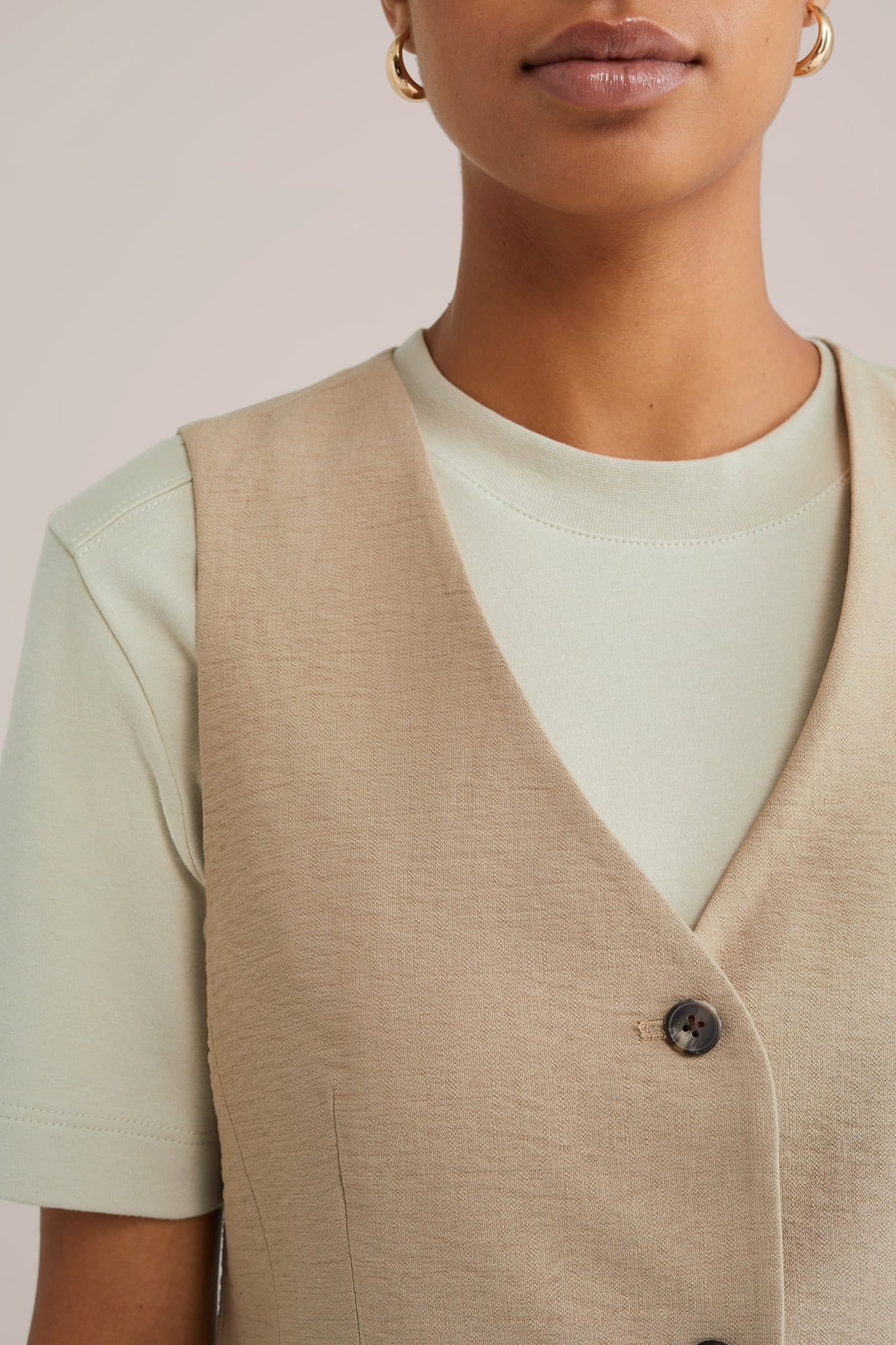 WAISTCOAT BEIGE 6