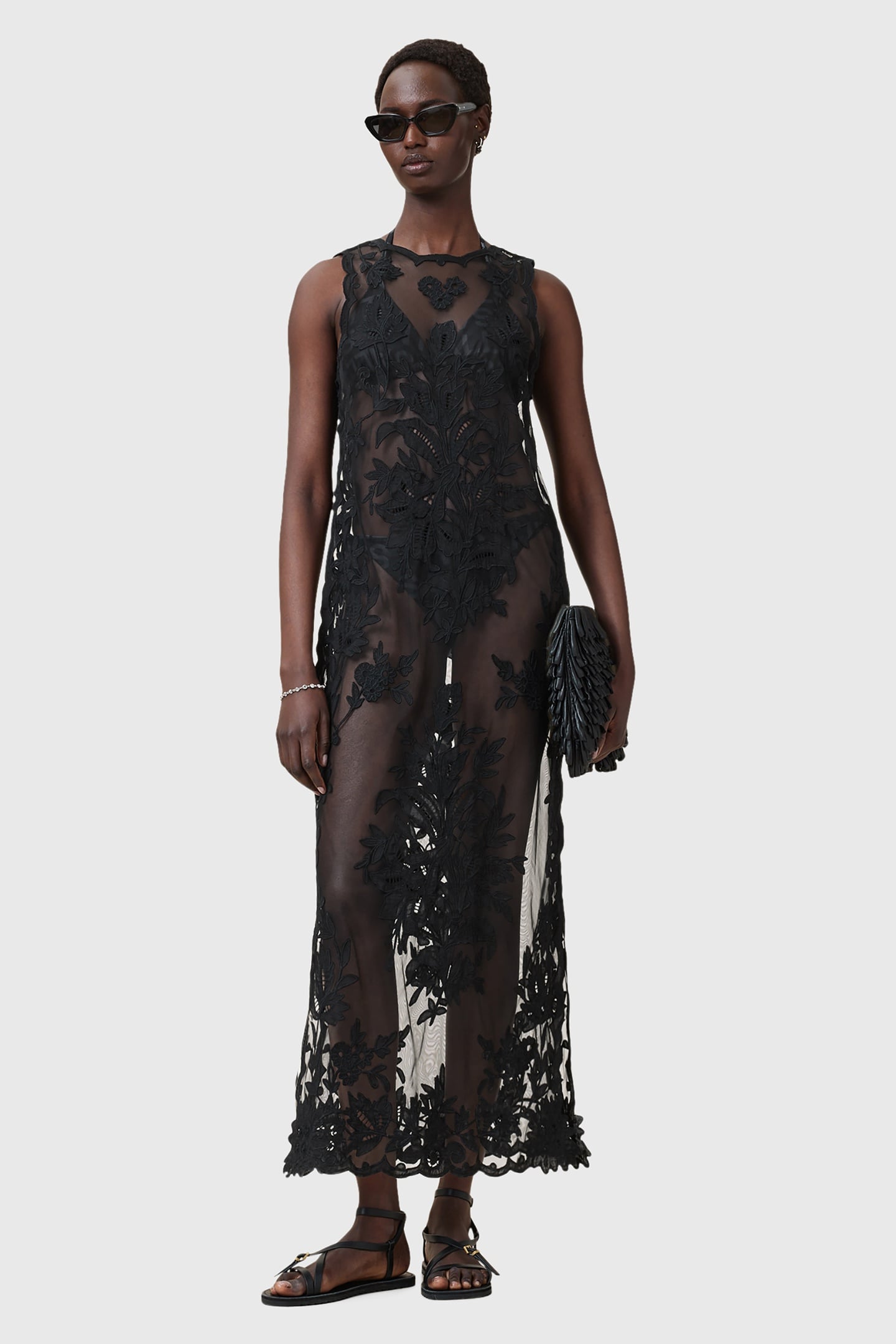 RYE EMB DRESS BLACK 1