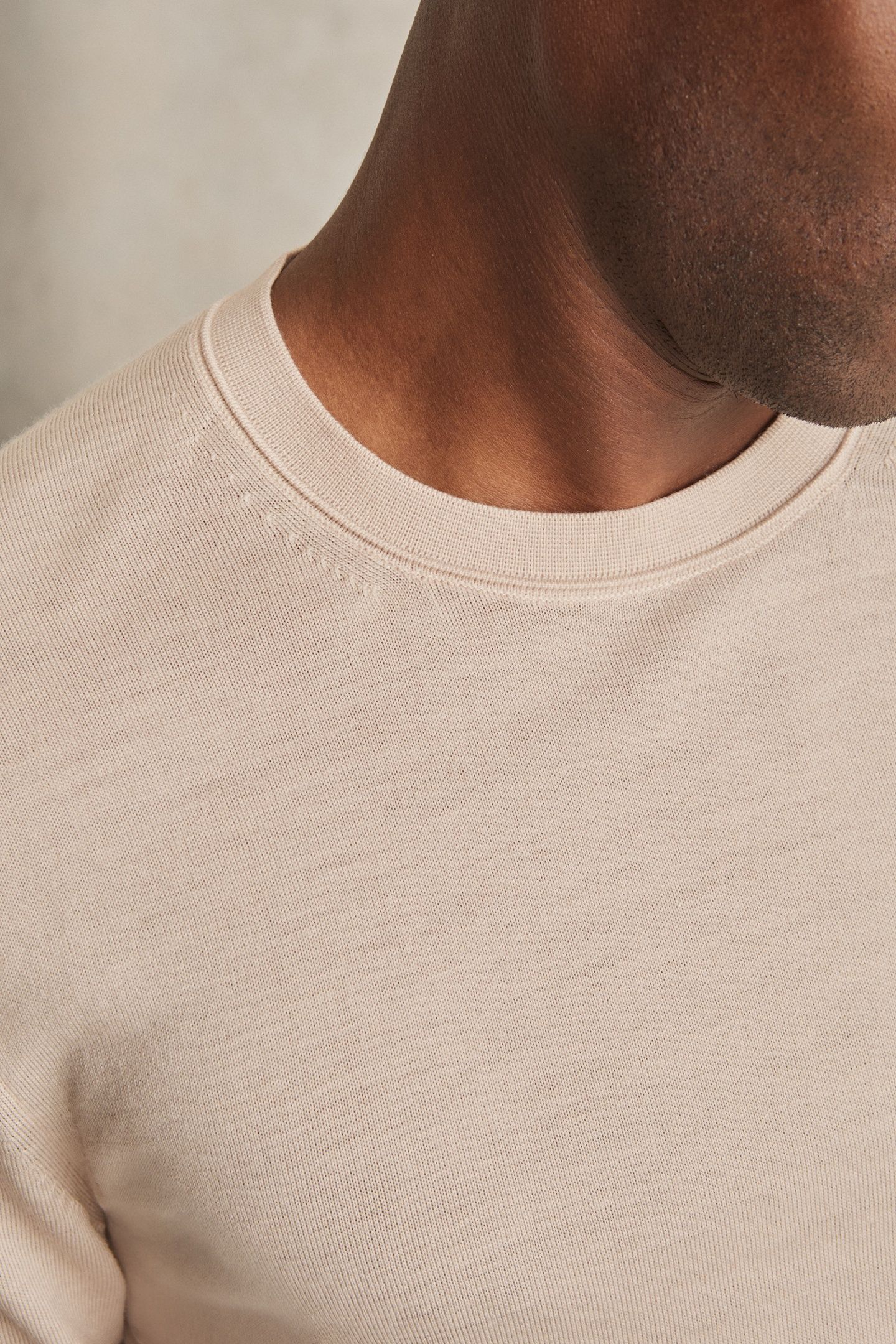 LS CREW MERINO WOOL JUMPER BEIGE 5