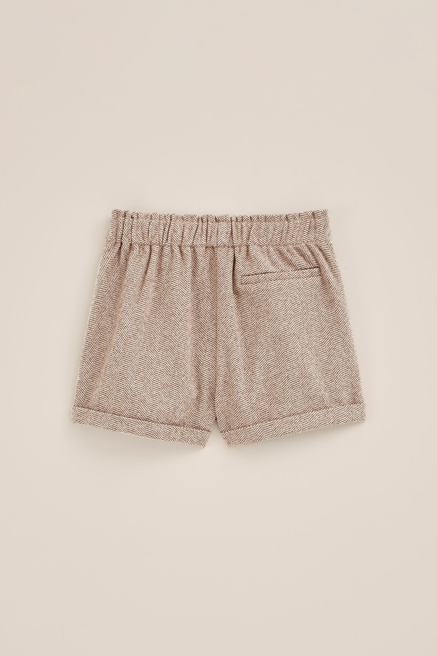 SHORT BEIGE 4
