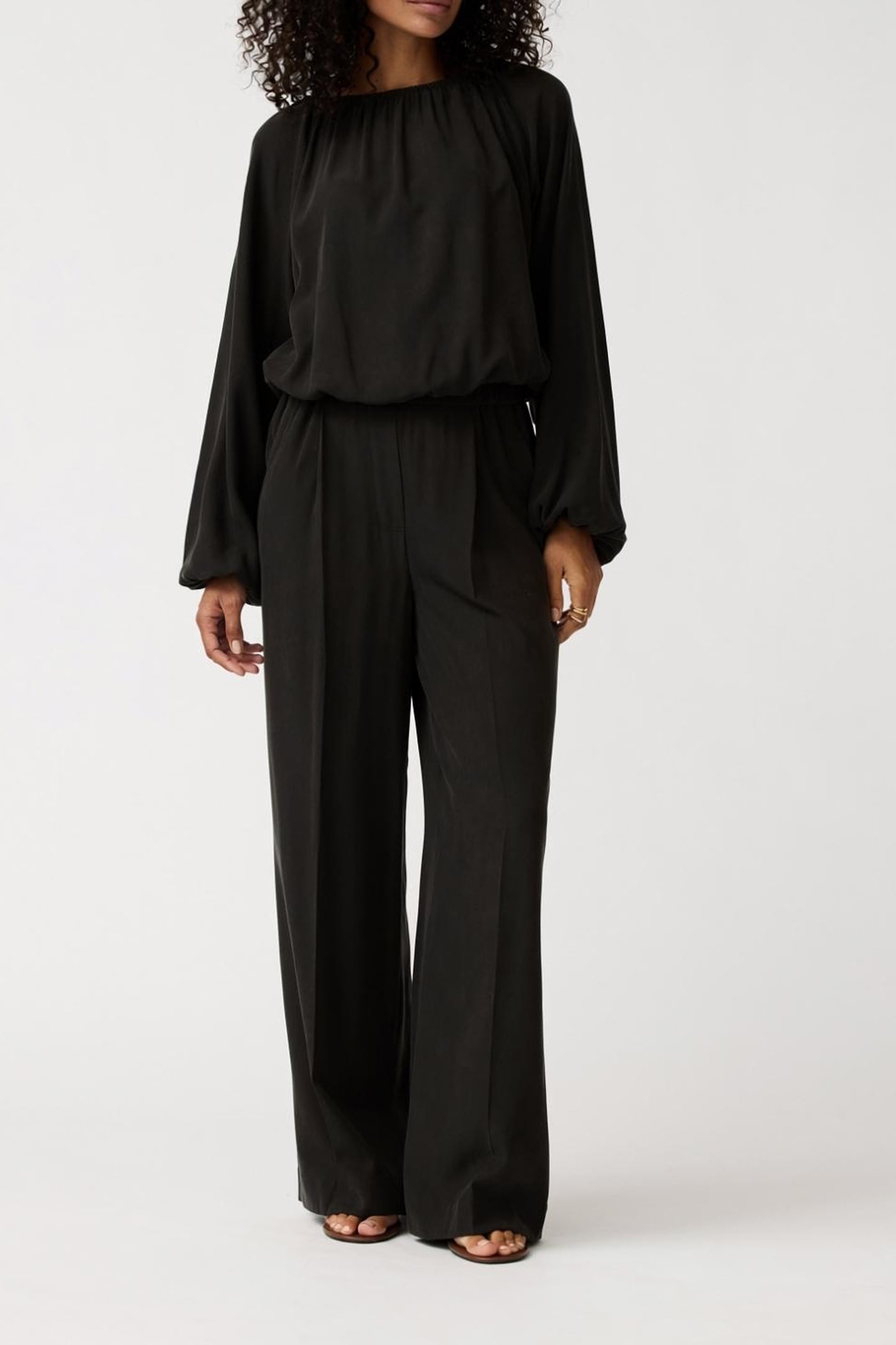 ELISE TOP BLACK 4
