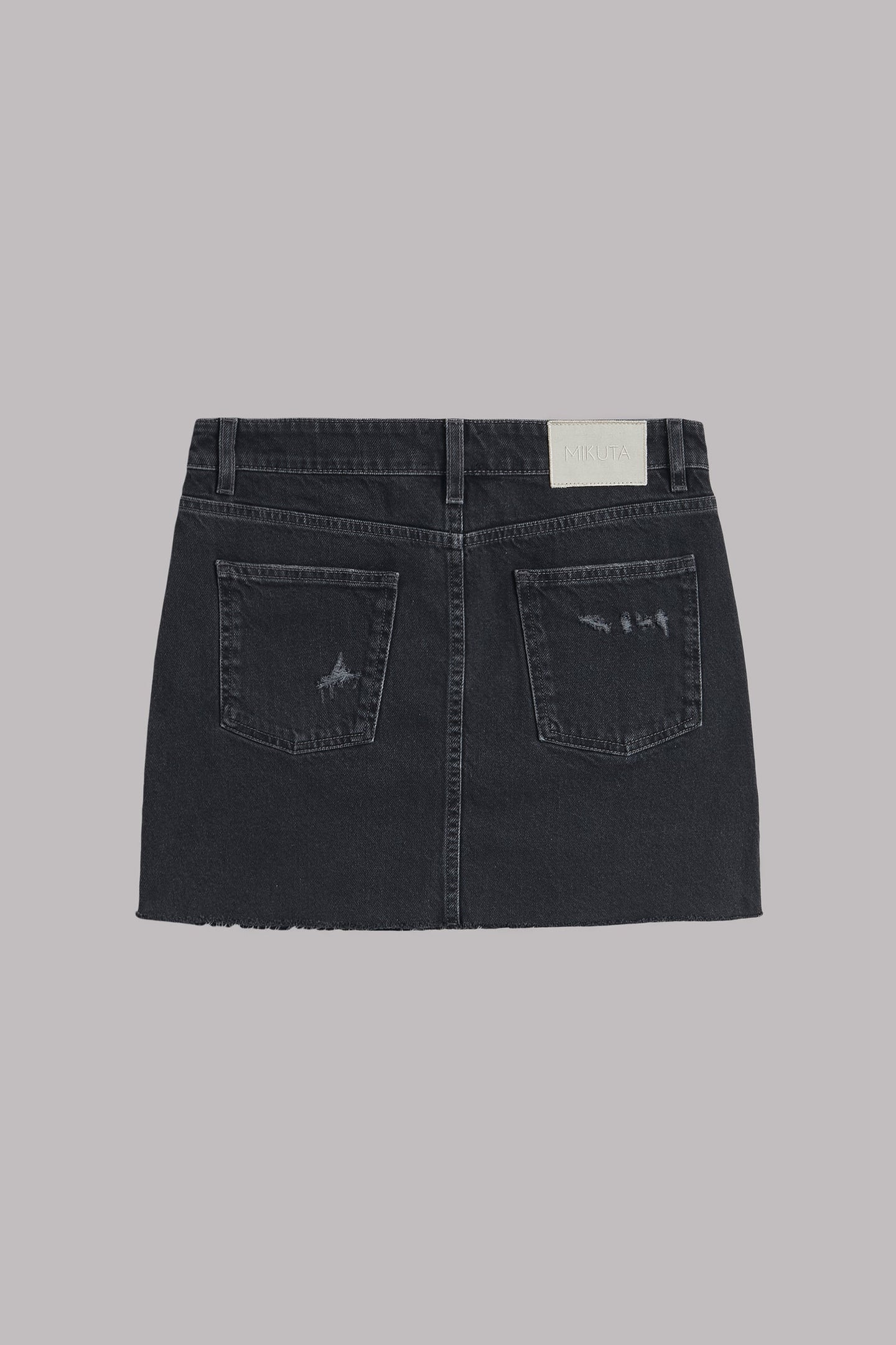 THE BLACK DENIM SKIRT 3