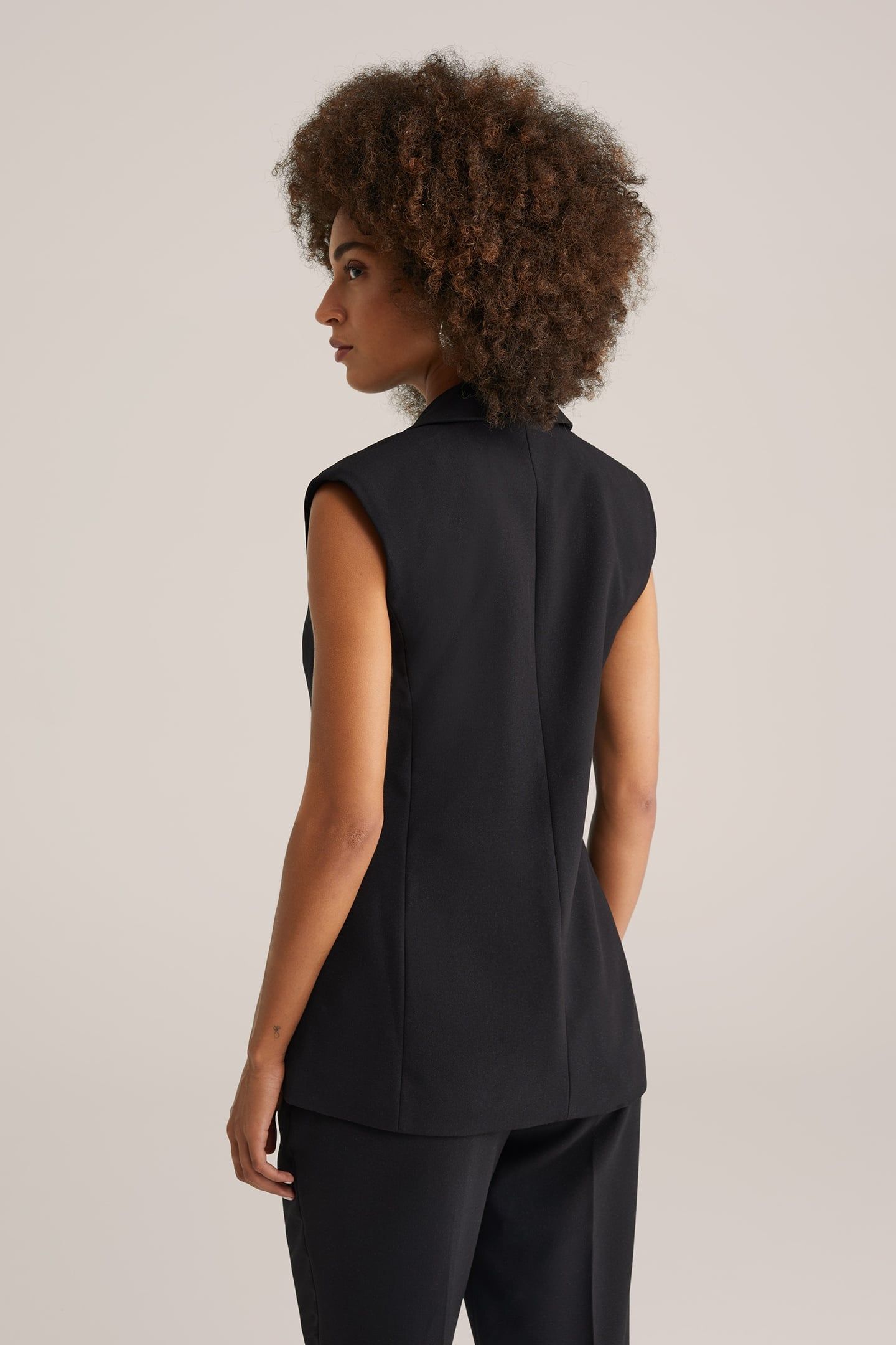 WAISTCOAT BLACK 2