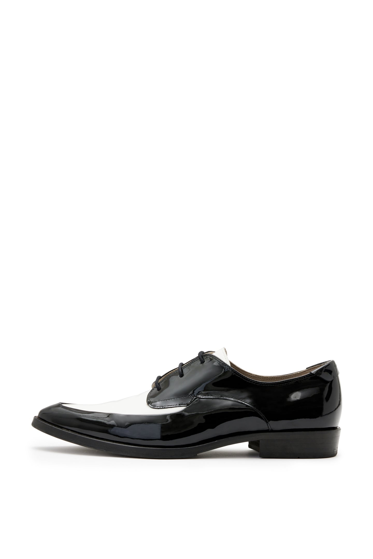 LEX PATENT LACE UP BLACK/WHITE 1