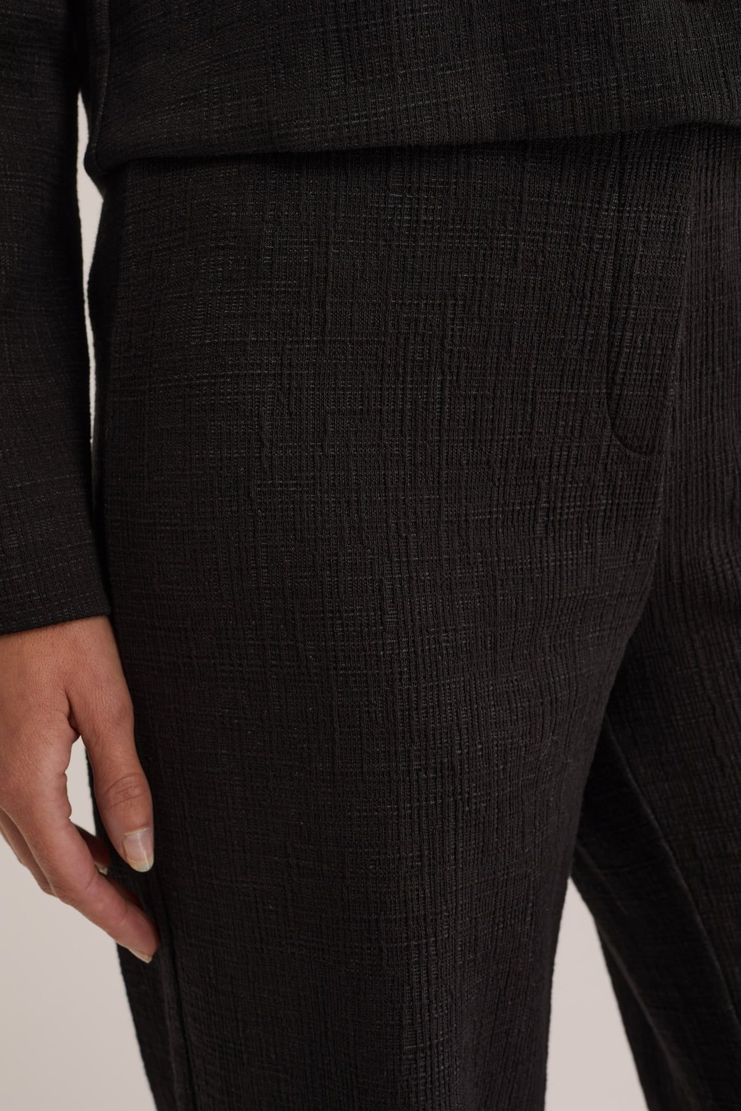 TROUSER BLACK 5