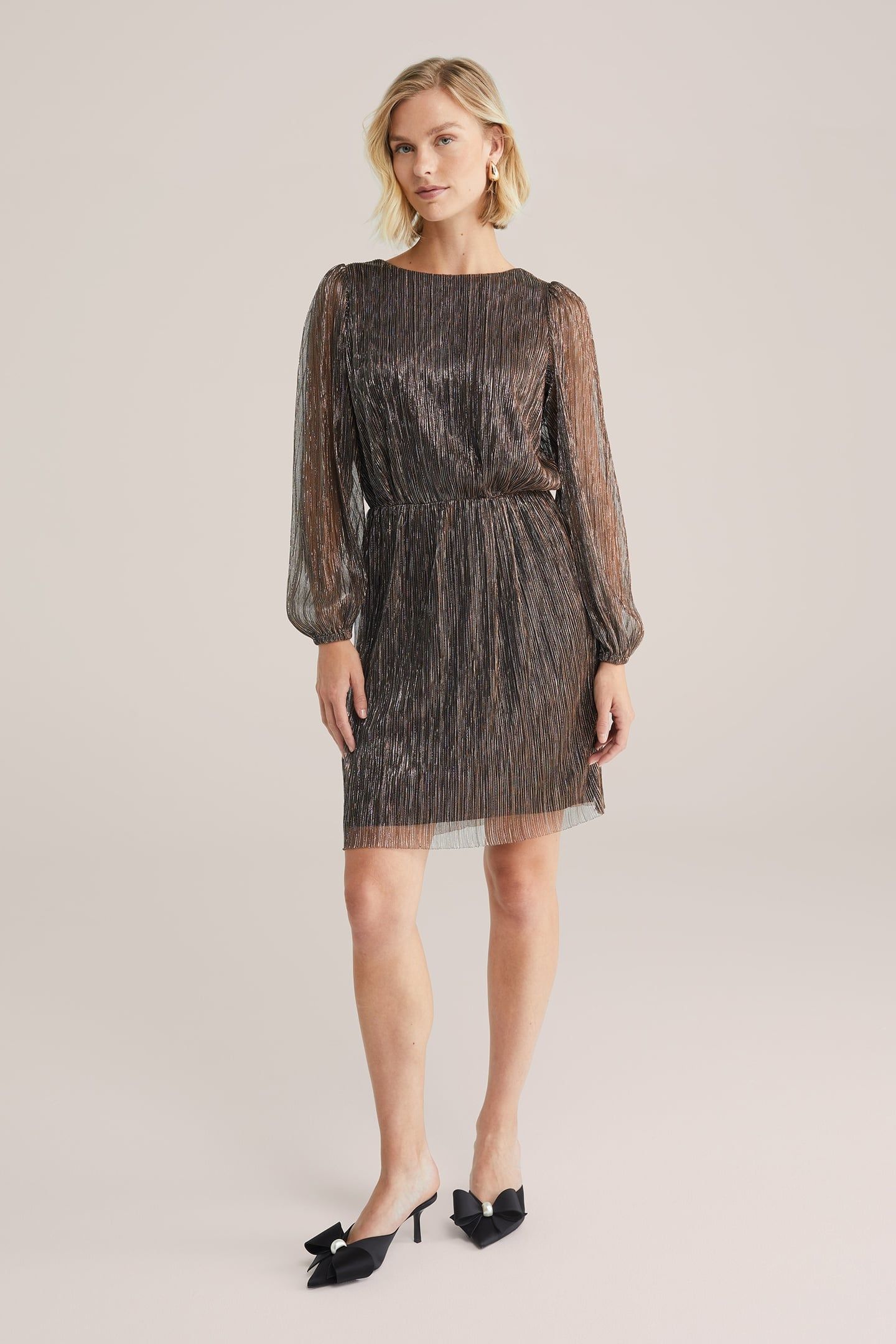 DRESS SHORT GOLD 2