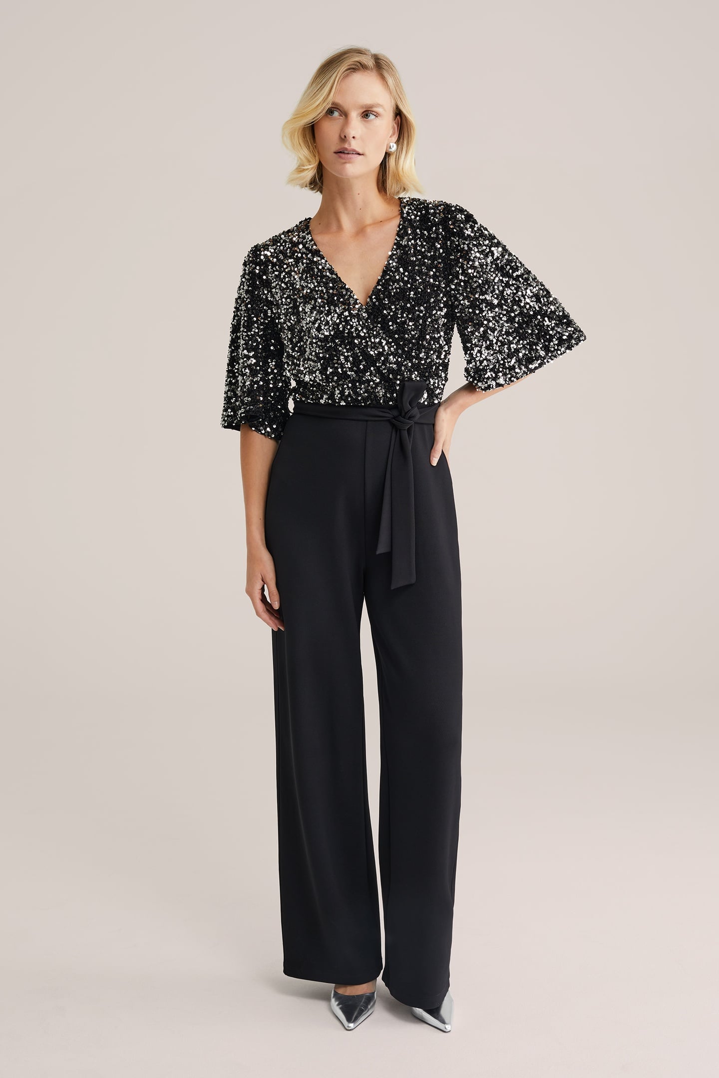 JUMPSUIT SILVER 1