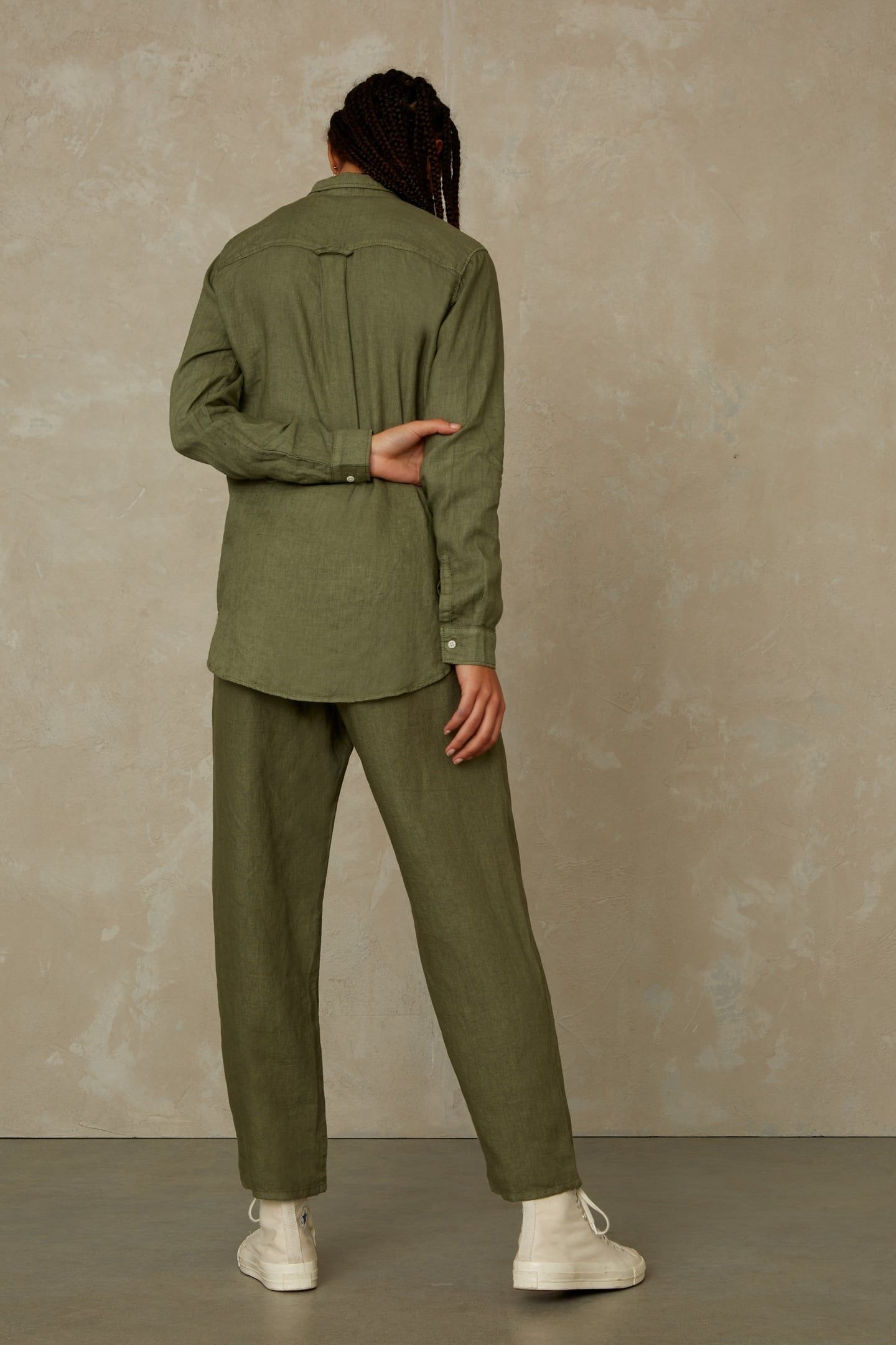 TAJA LEAF GREEN LINEN 2