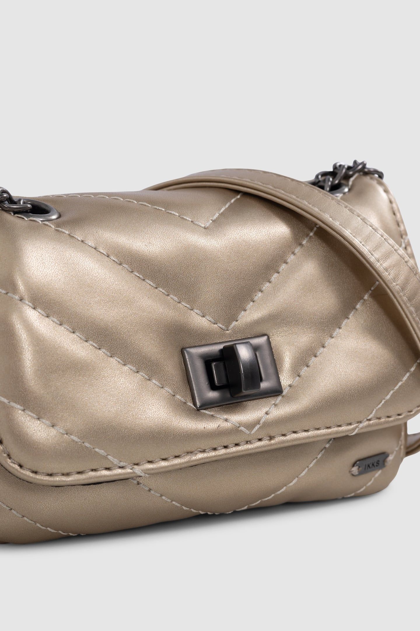 GOLD QUILTED BAG 6