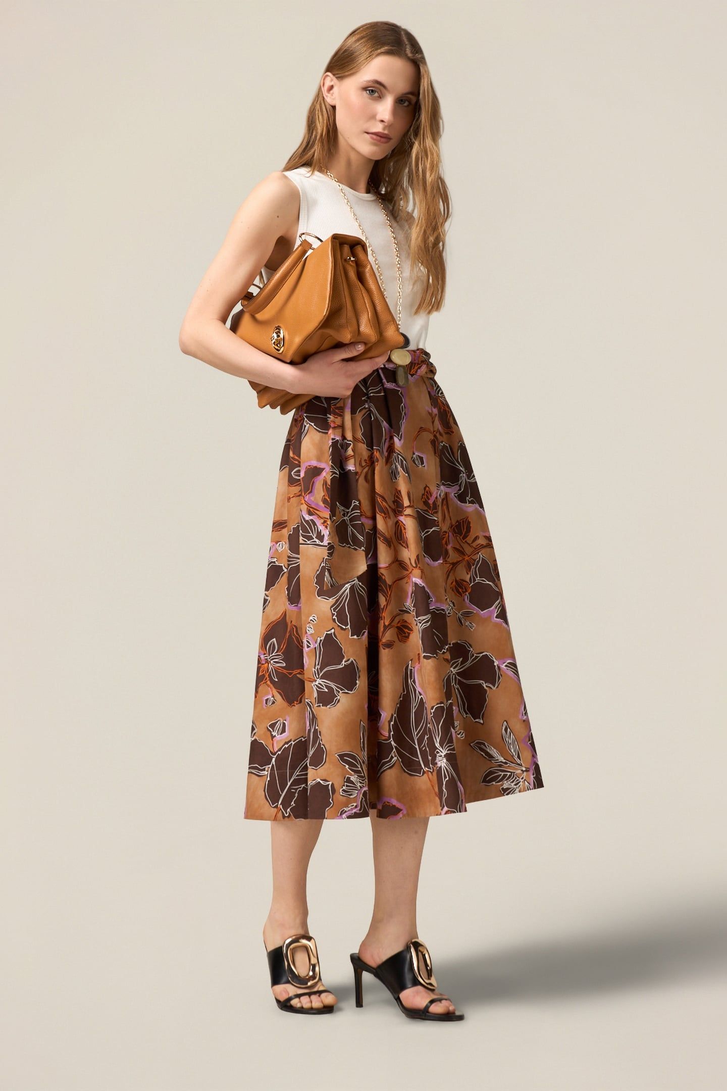 FLARE DRESS COMBINED WITH SASH BROWN 3
