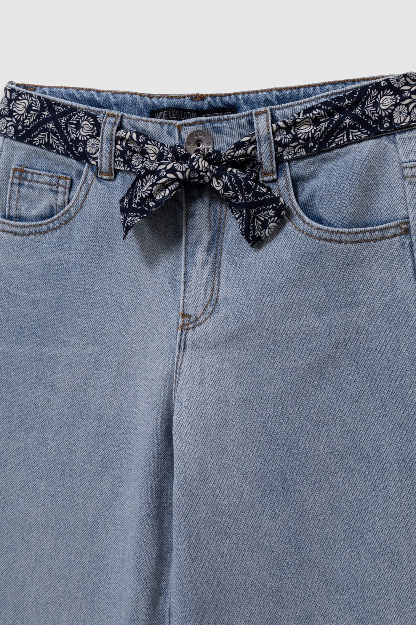 BLUE WIDE-LEG JEANS WITH REMOVABLE BELT 4